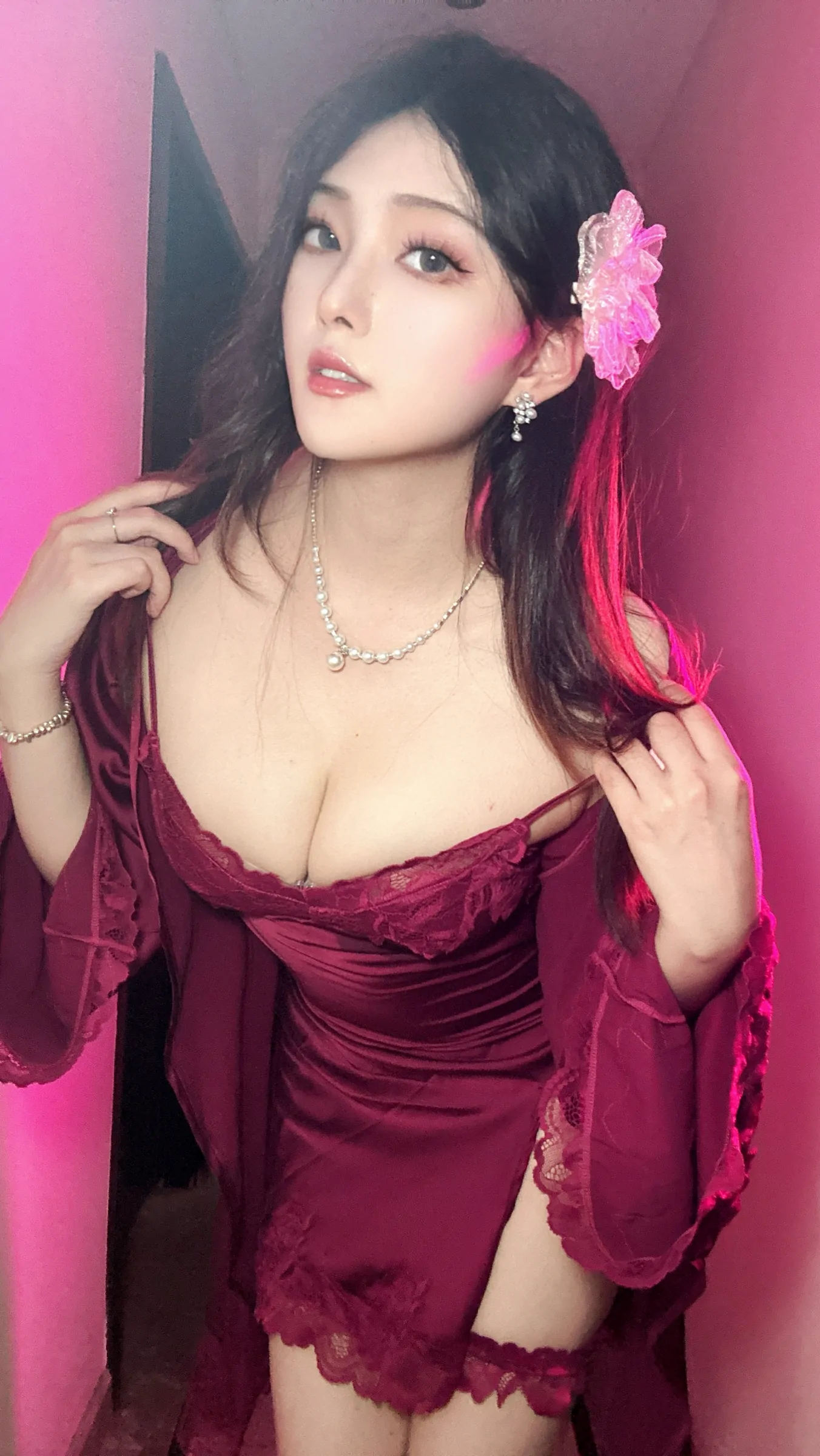 Natsuko夏夏子 – 紫罗兰 [43P]