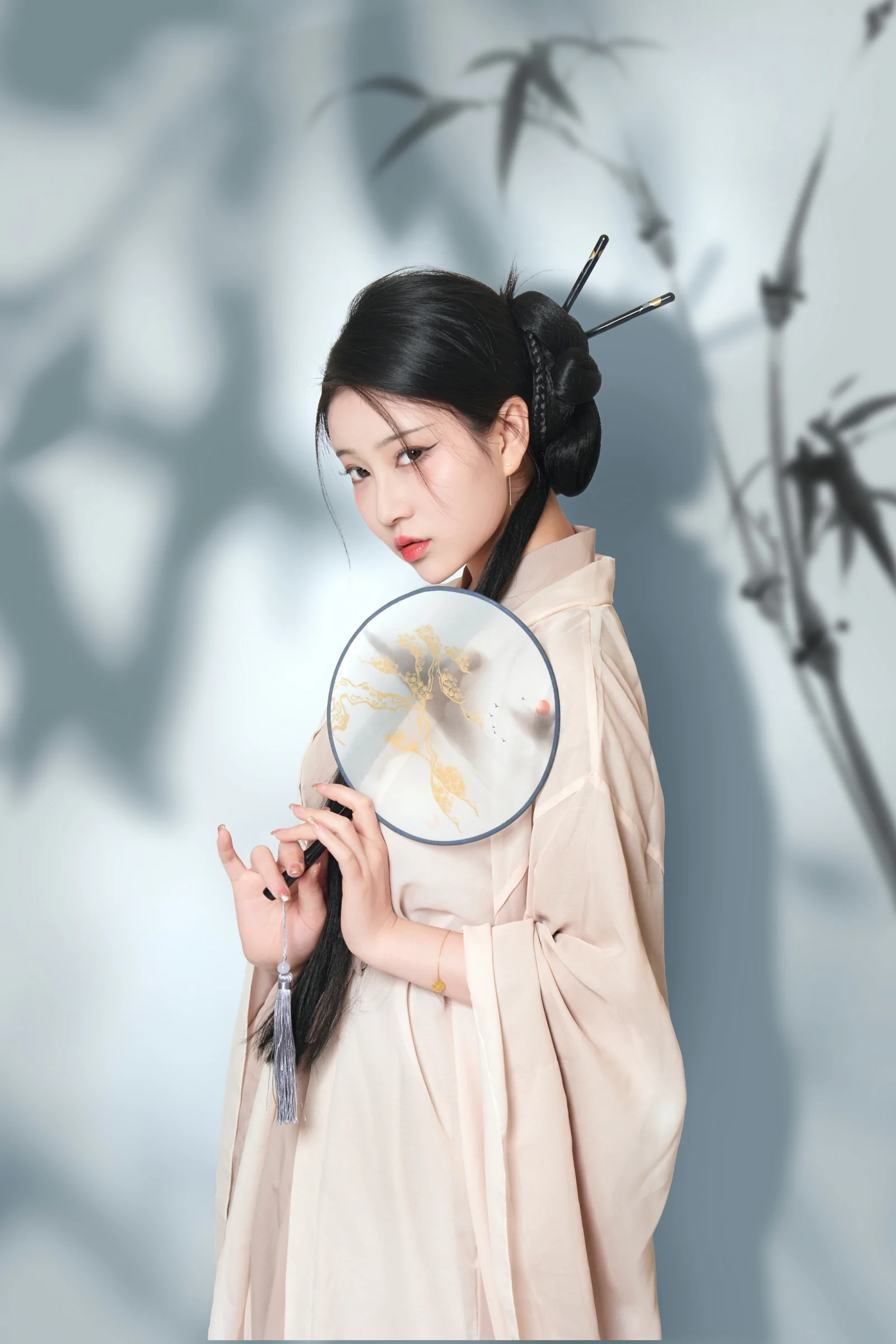 年年Nnian &#8211; 青丝 [20P]