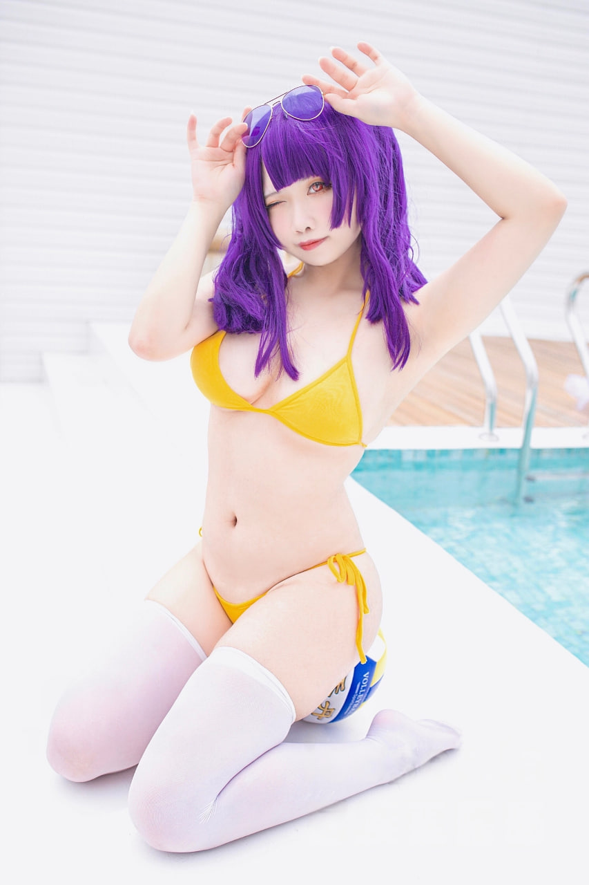 贞子蜜桃 – 碧蓝航线 波拉泳装 [23P]