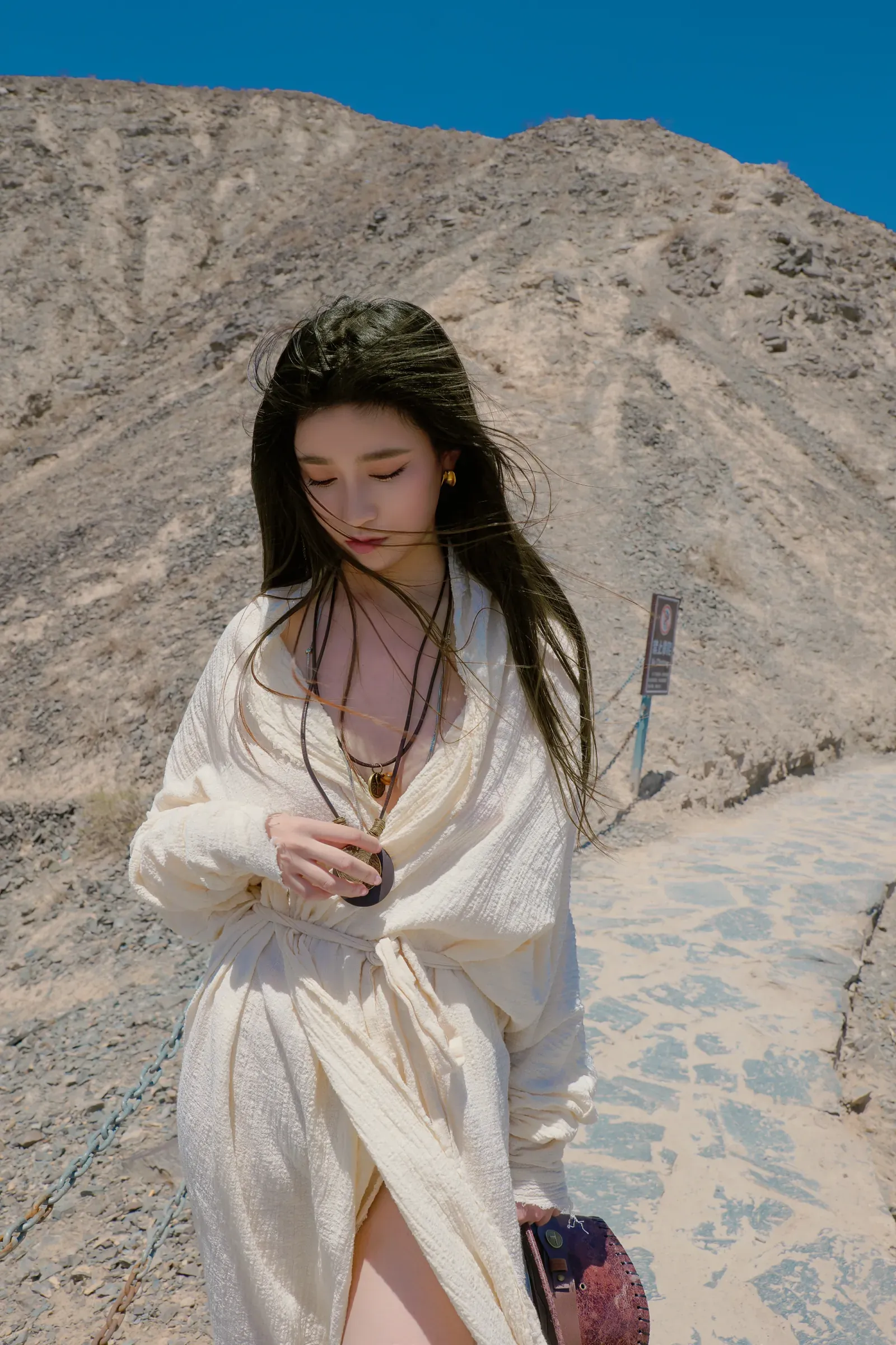 年年Nnian &#8211; 城 [46P]