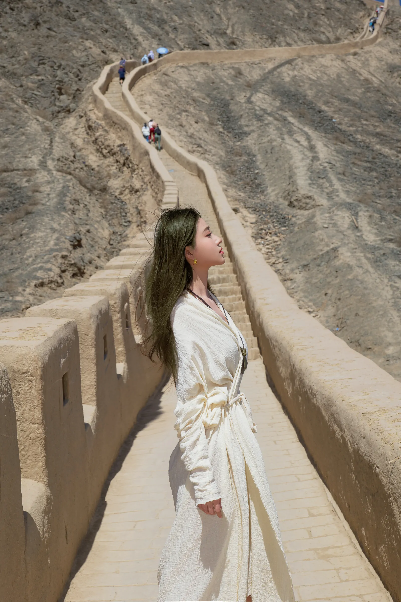 年年Nnian &#8211; 城 [46P]