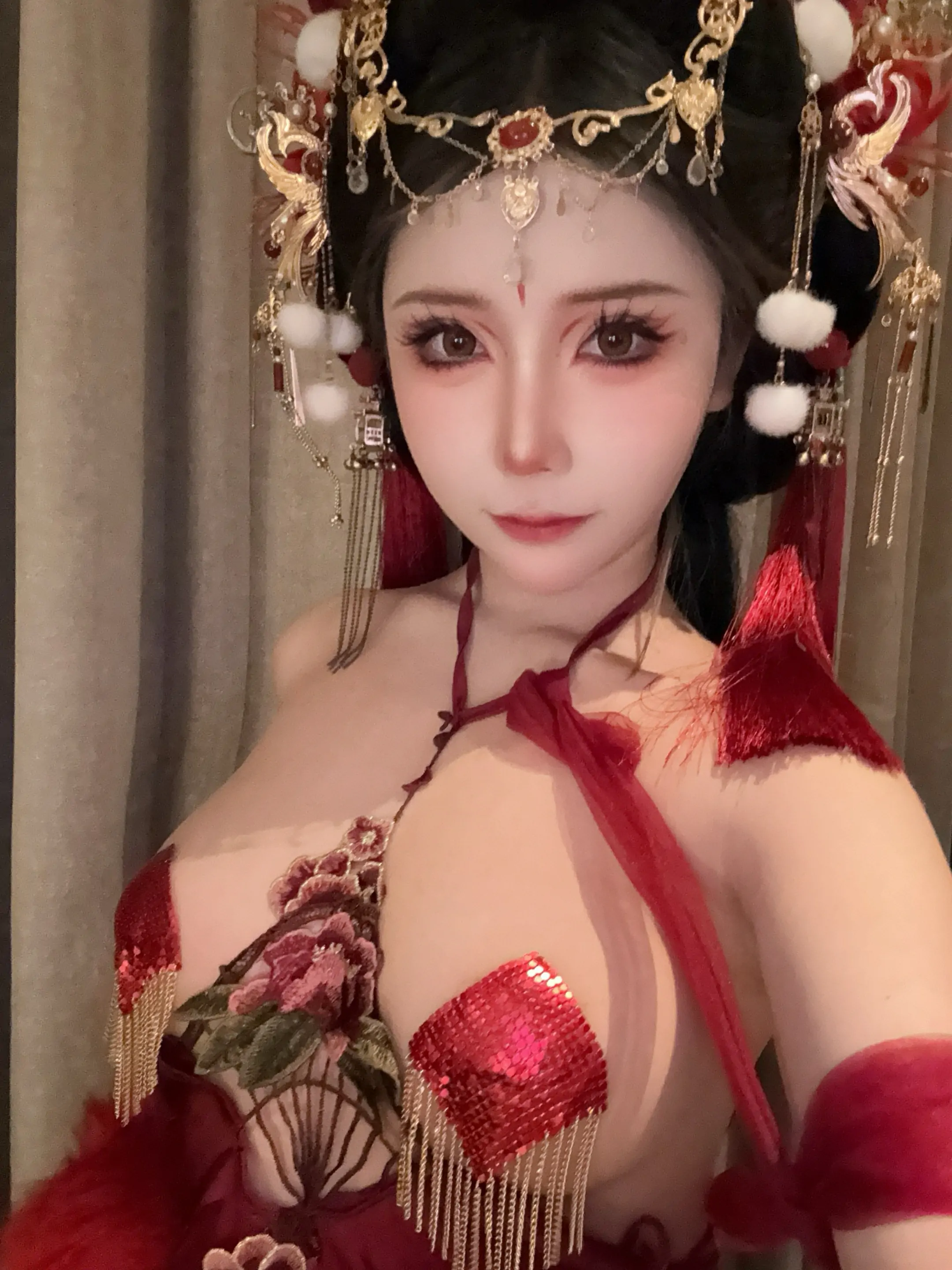 抱走莫子AA – 红色小尾巴 [120P]