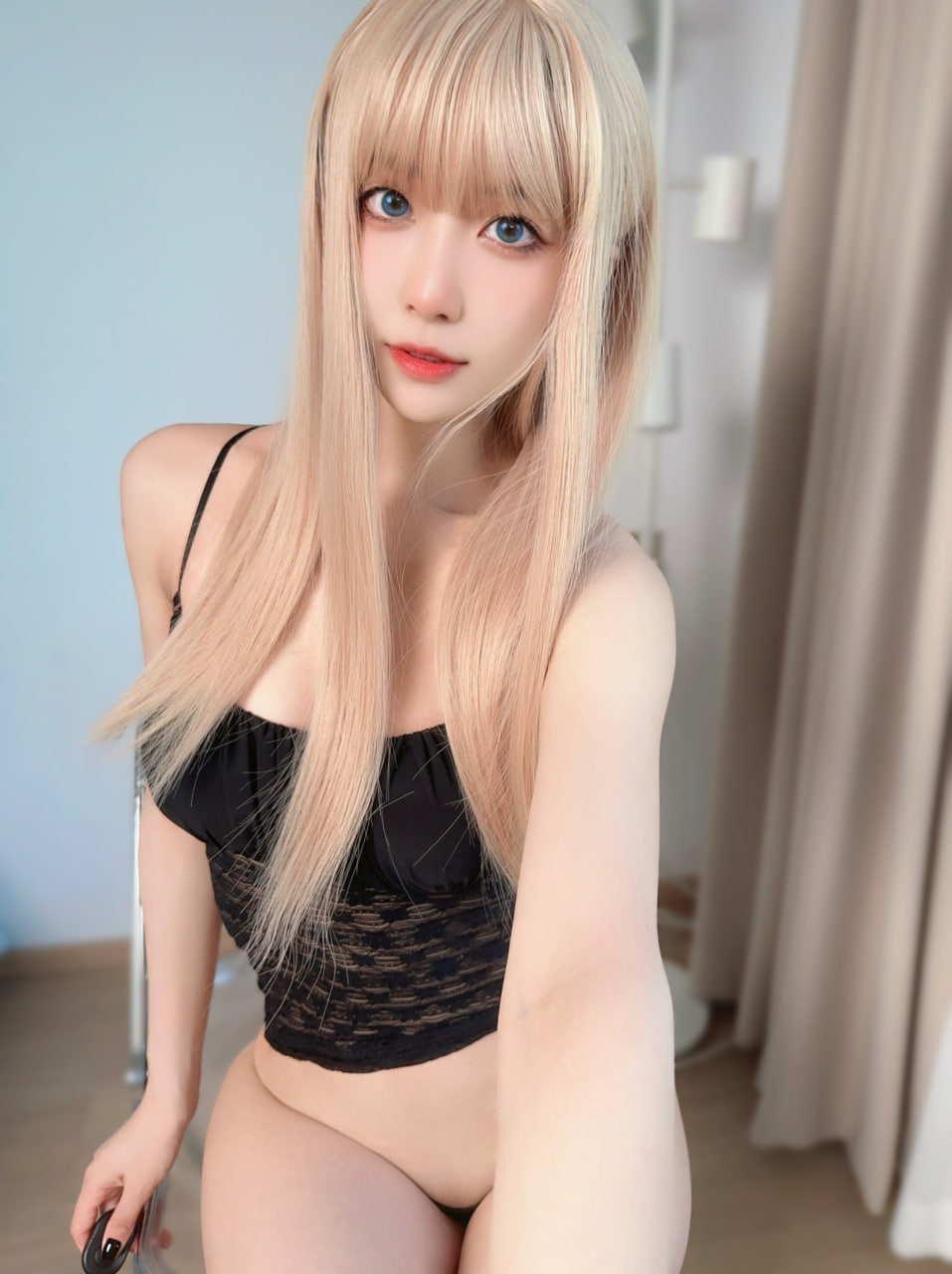 布丁大法 &#8211; 黑色吊带 [27P]