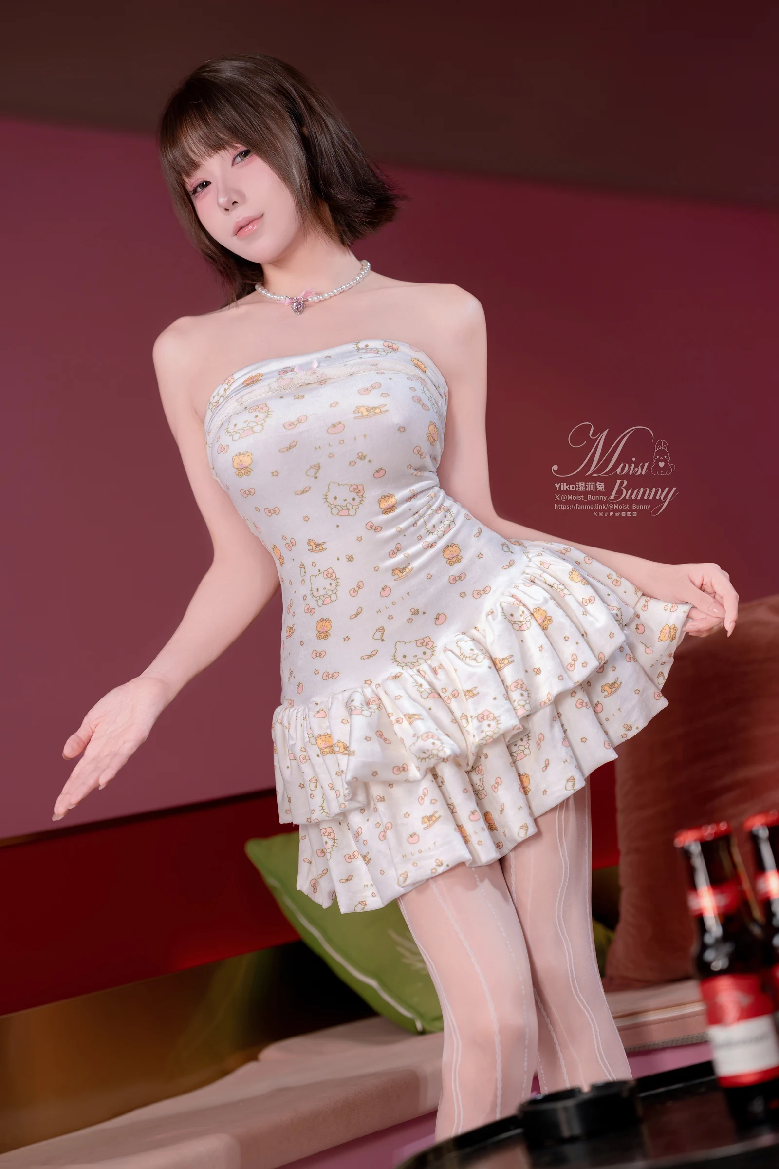 咬一口兔娘(黏黏团子兔) &#8211; 2025年11月作品『公主小妹』[95P]