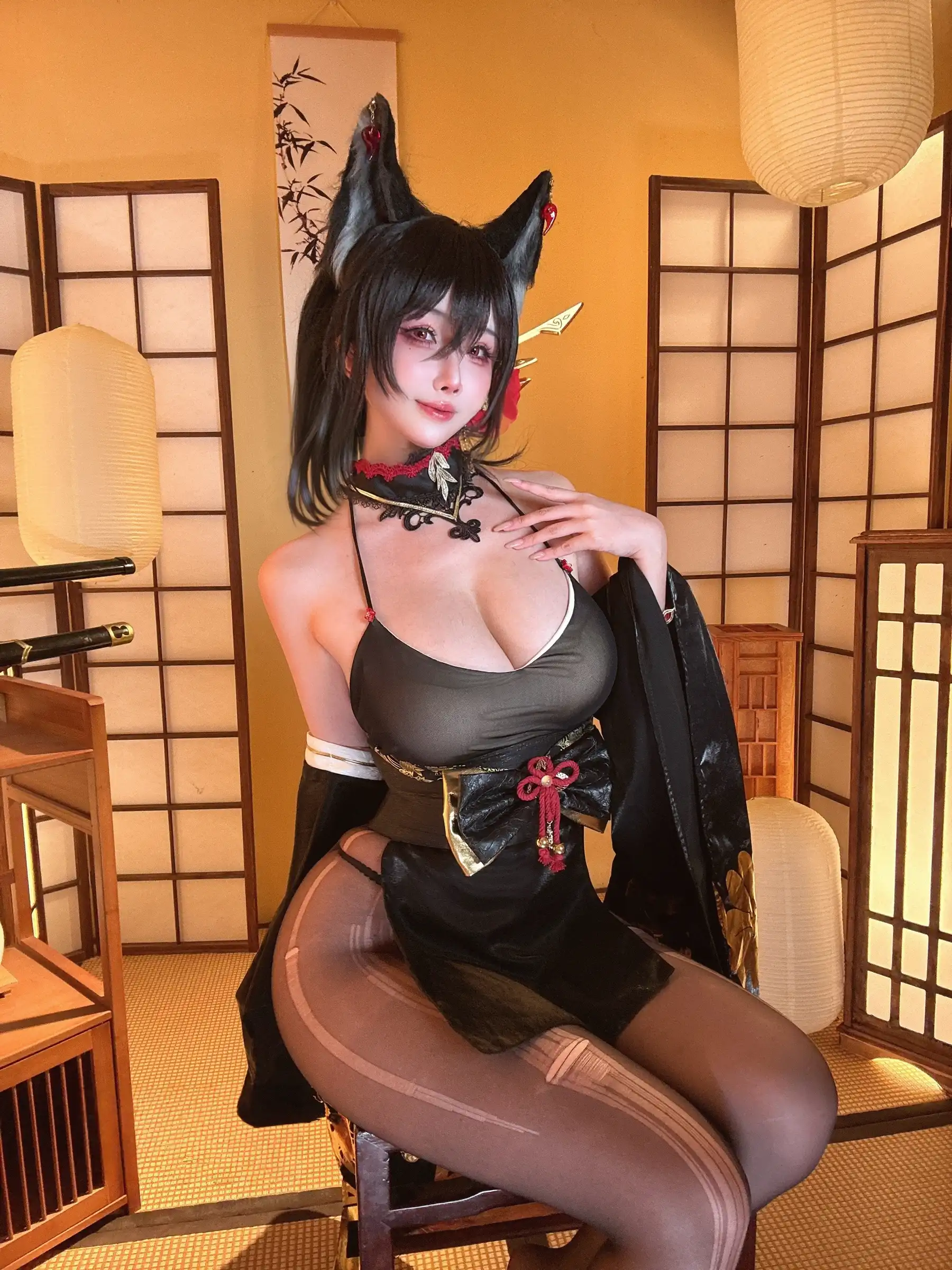 rioko凉凉子 – 碧蓝航线 近江+浅间[60P]