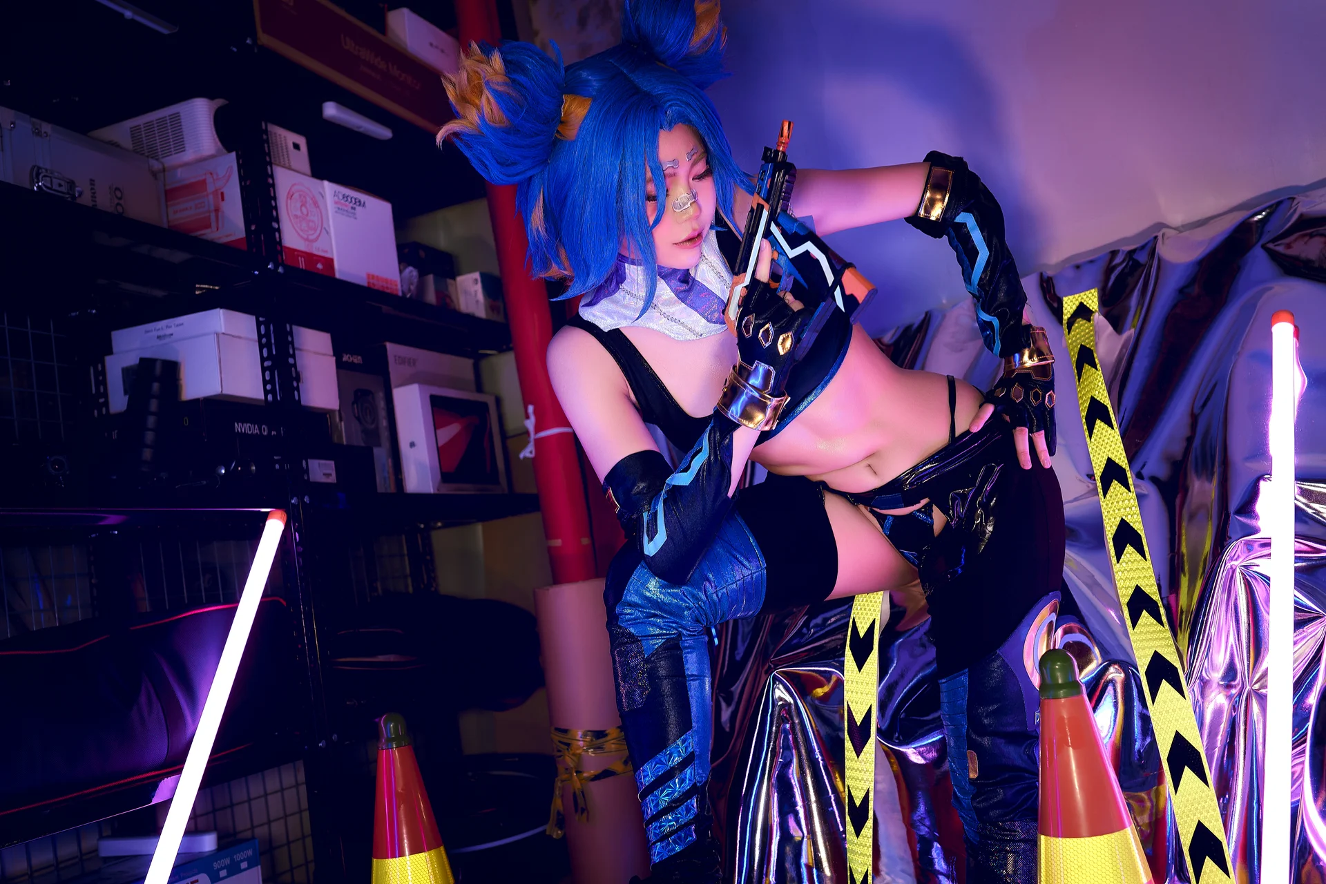 ZinieQ – Valorant Neon [41P]