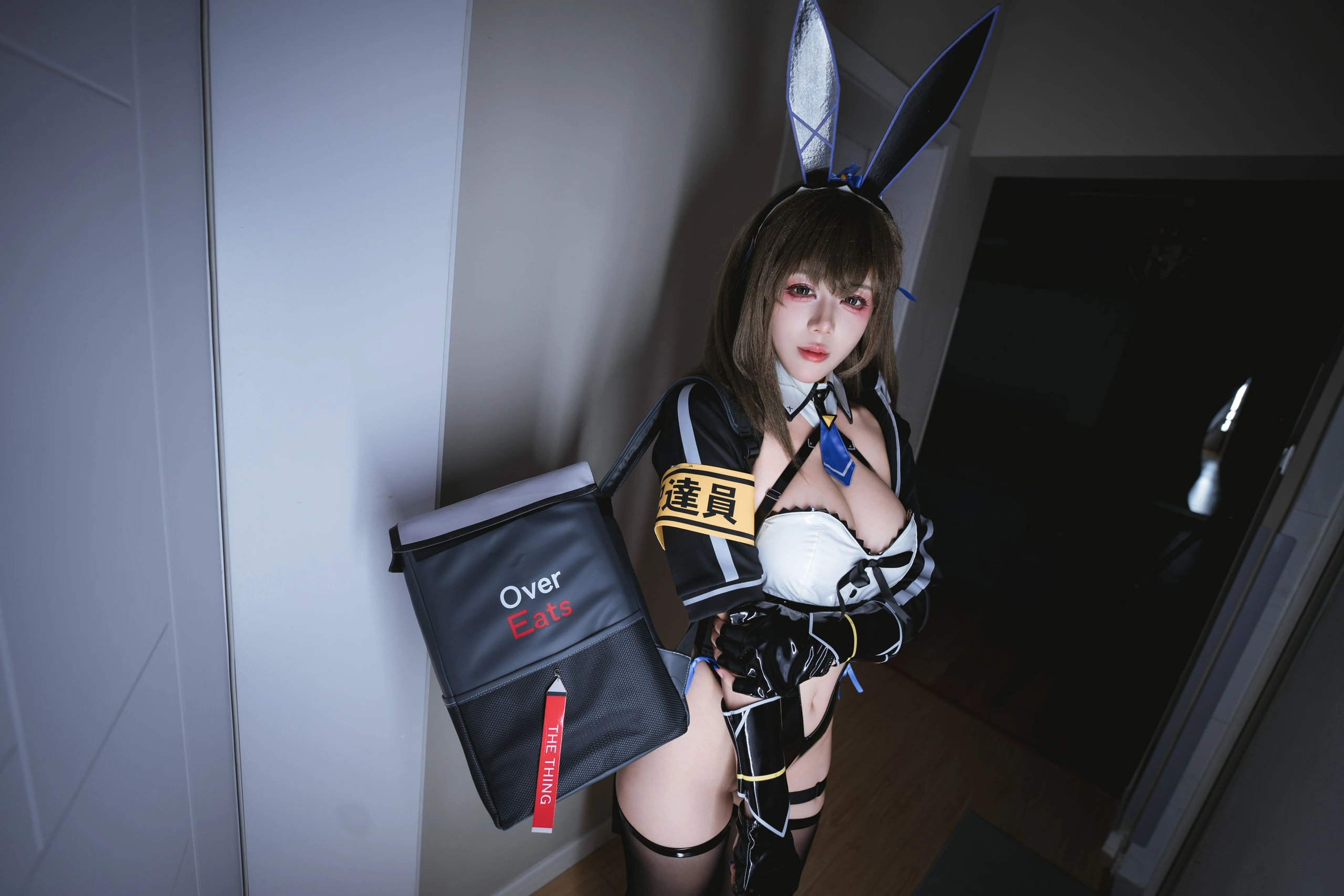 九言-外卖兔女郎 [74P]