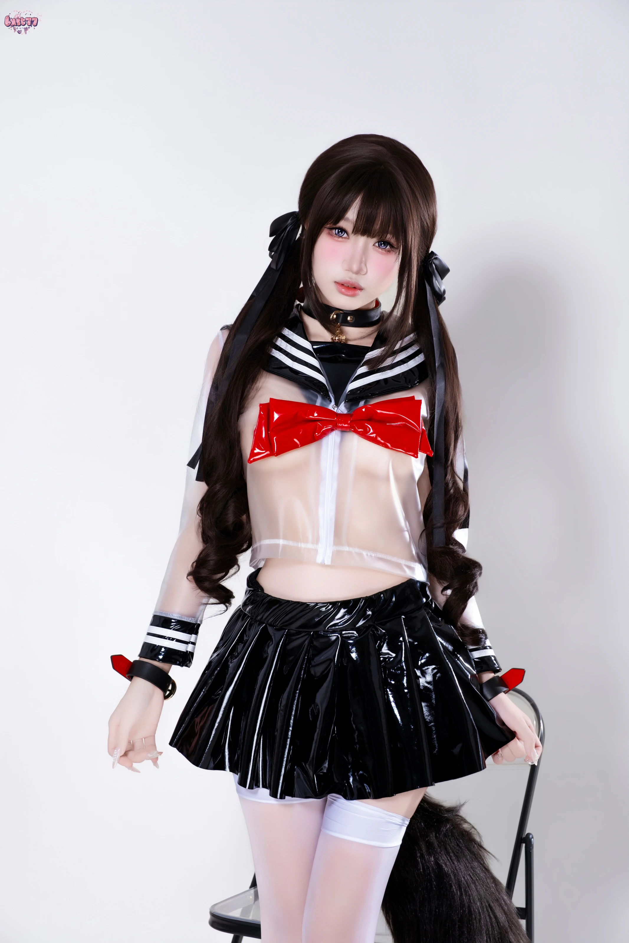 柒柒要乖哦 – 兽尾透明JK [112P]