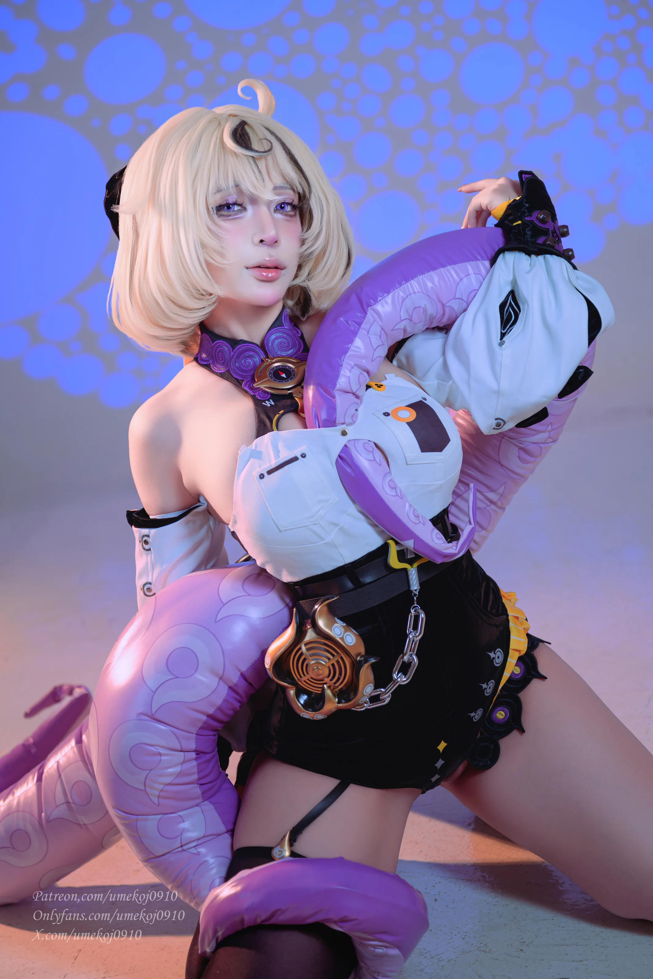 Umeko J – Yidhari [77P]