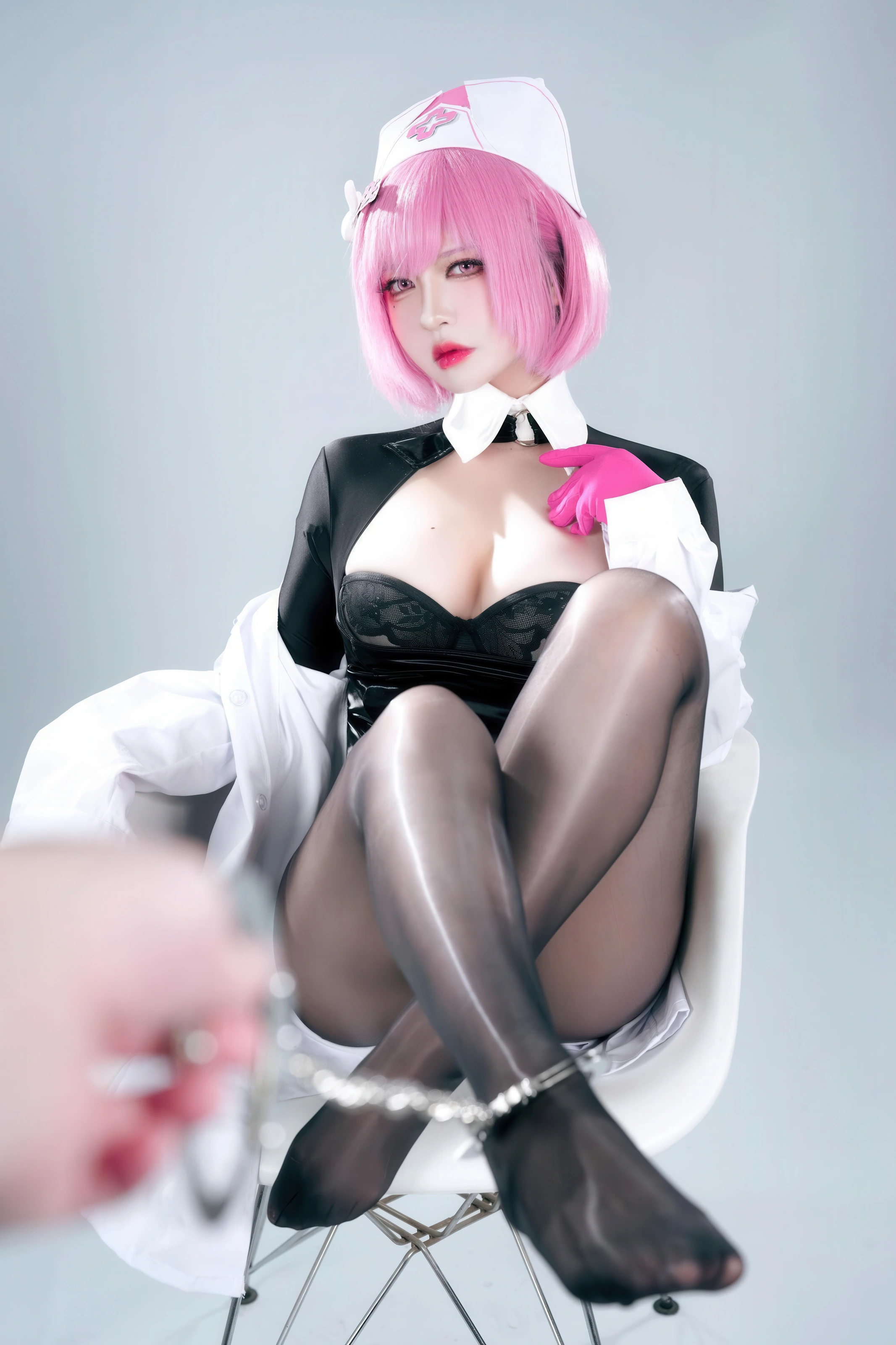 半半子 – 王医生 [56P]