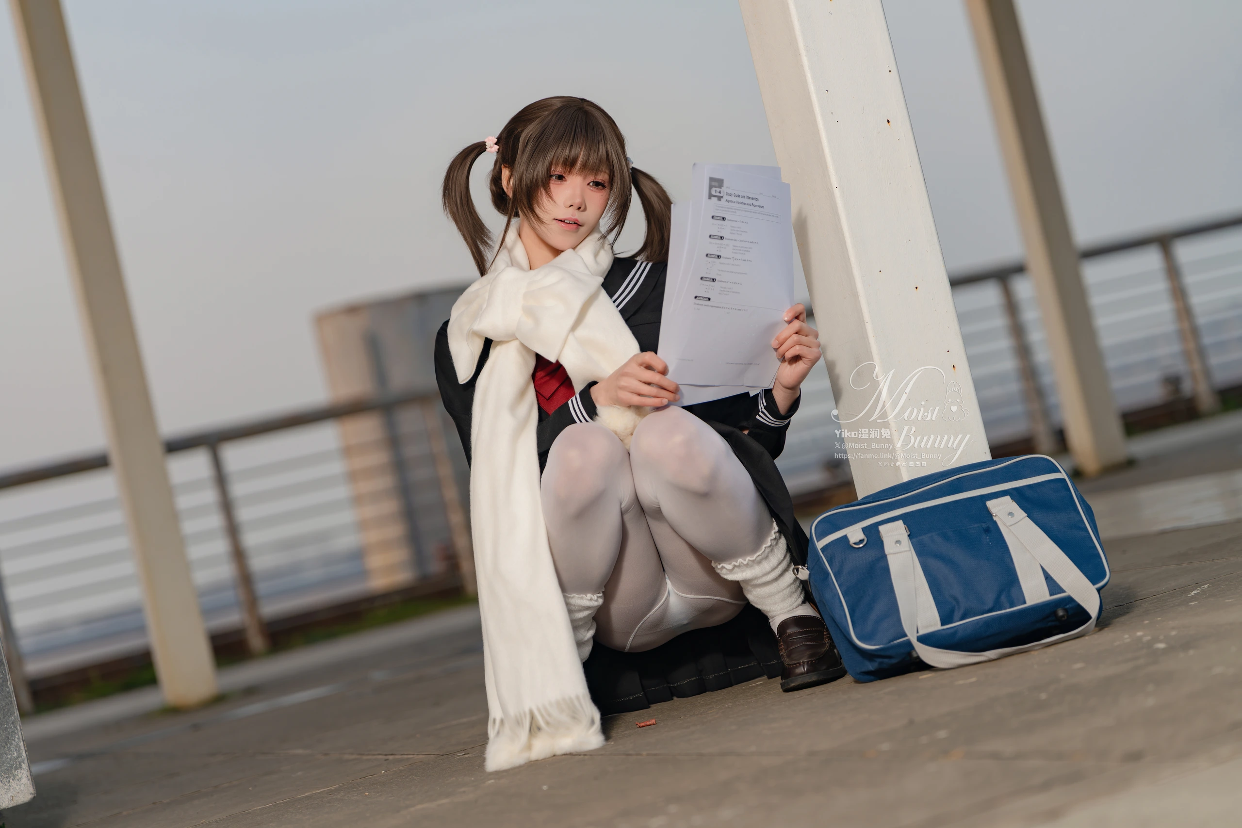 咬一口兔娘(黏黏团子兔) – 放课后の归路 [121P]