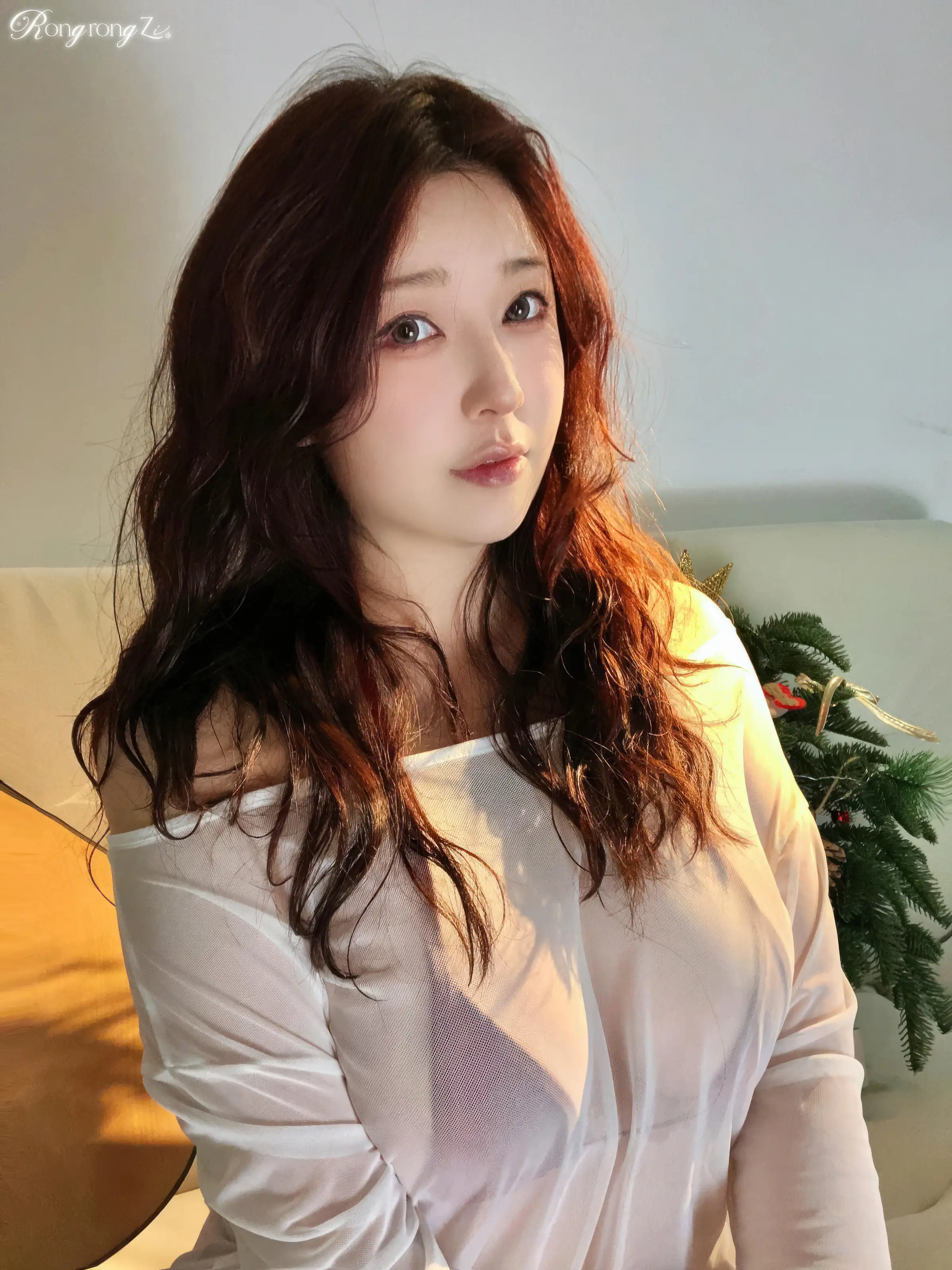 小容仔咕咕咕w – 圣诞特辑 [35P]