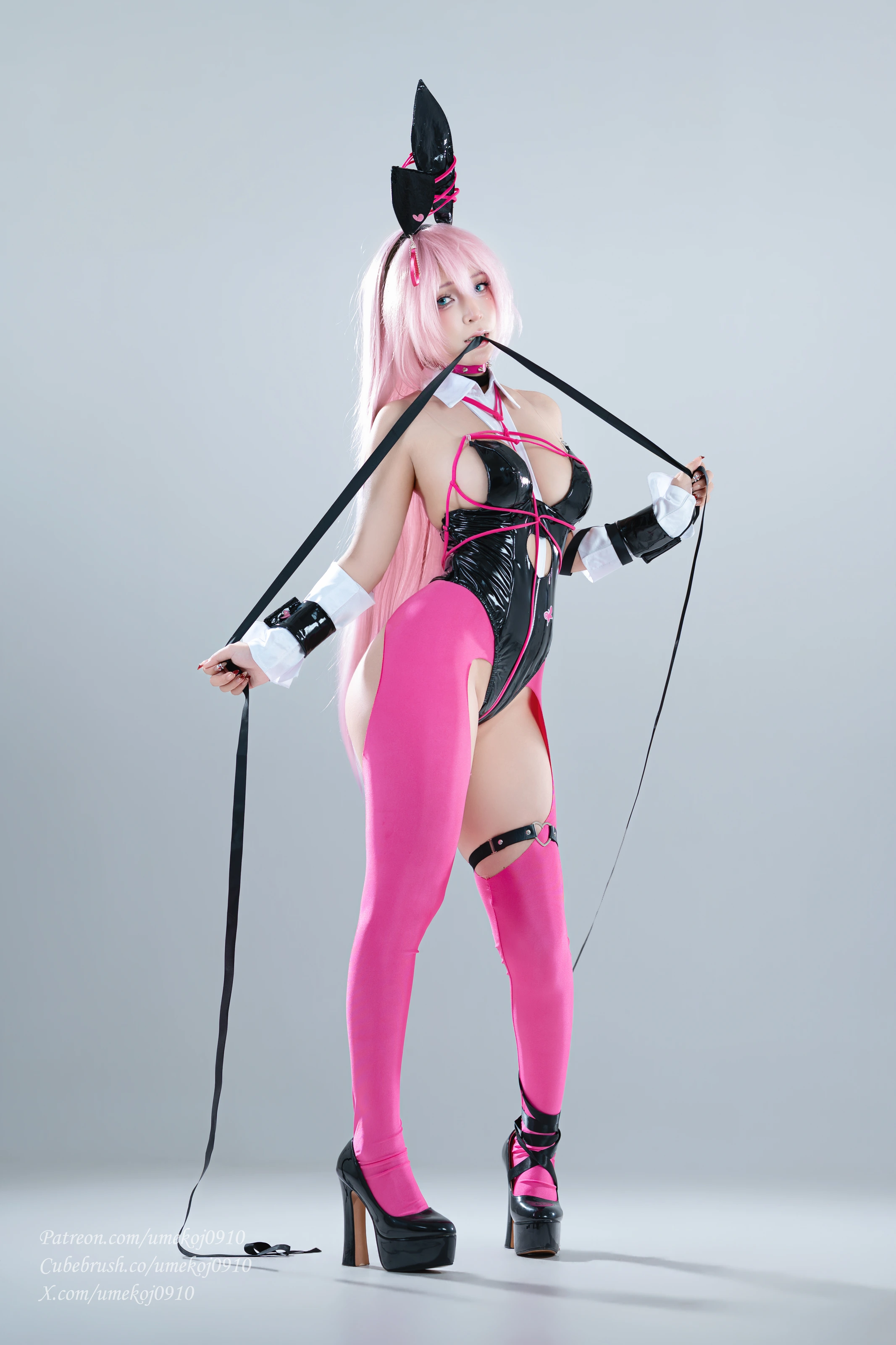 Umeko J – Velvet Sensual Rabbit NIKKE [72P]