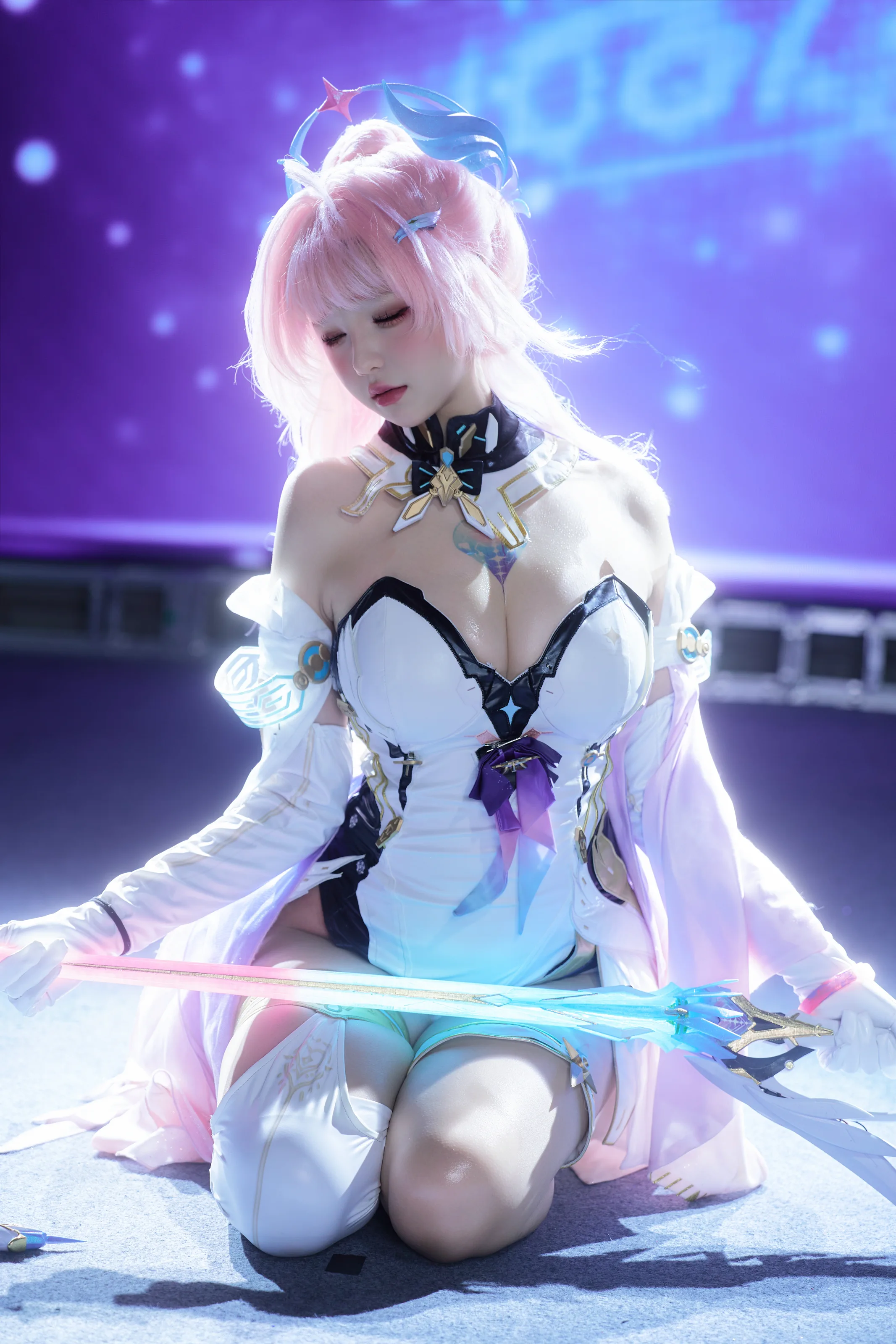 阿薰kaOri – 爱弥斯 [74P]