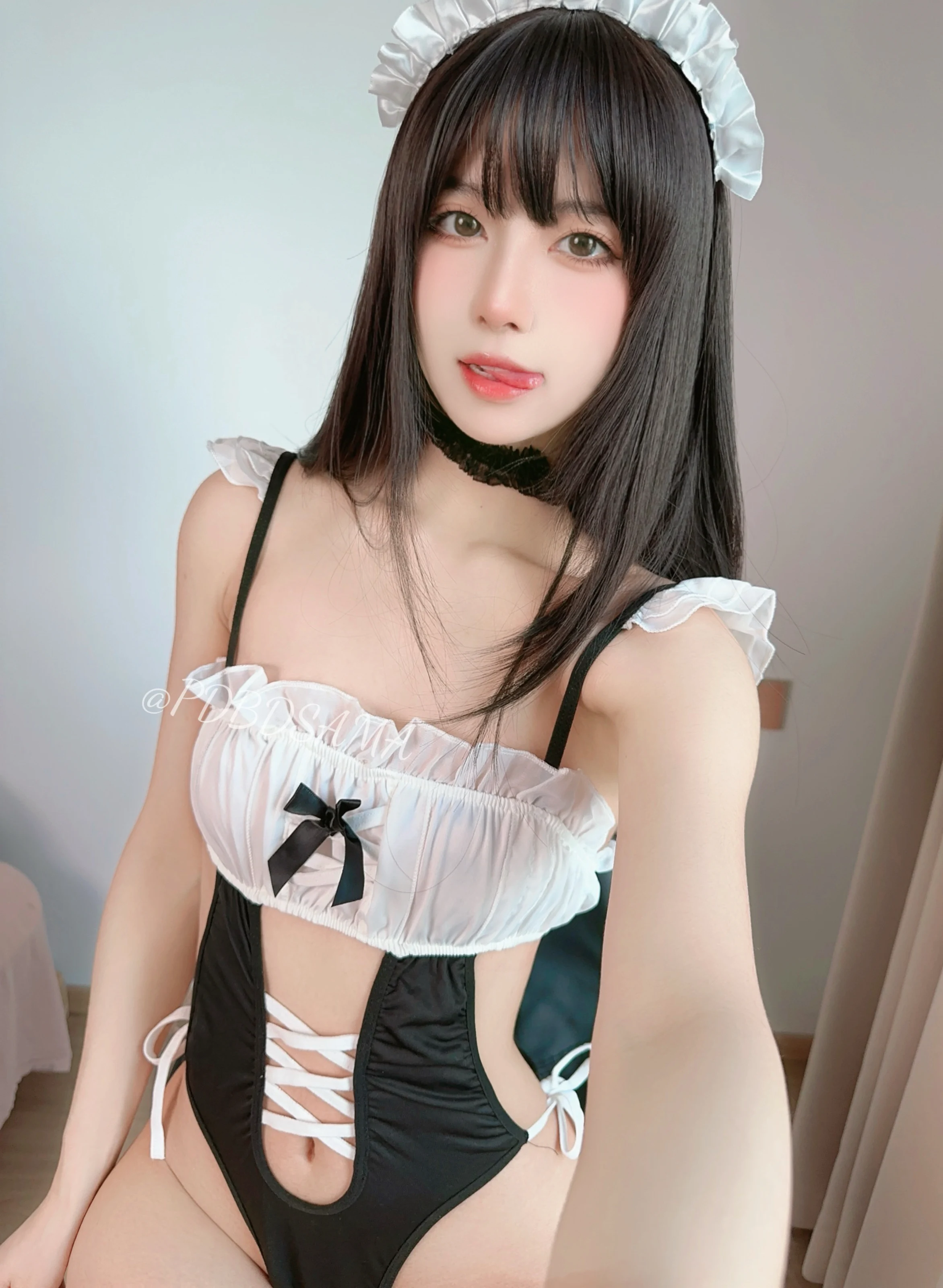 布丁大法 – 女仆泳装 [18P]