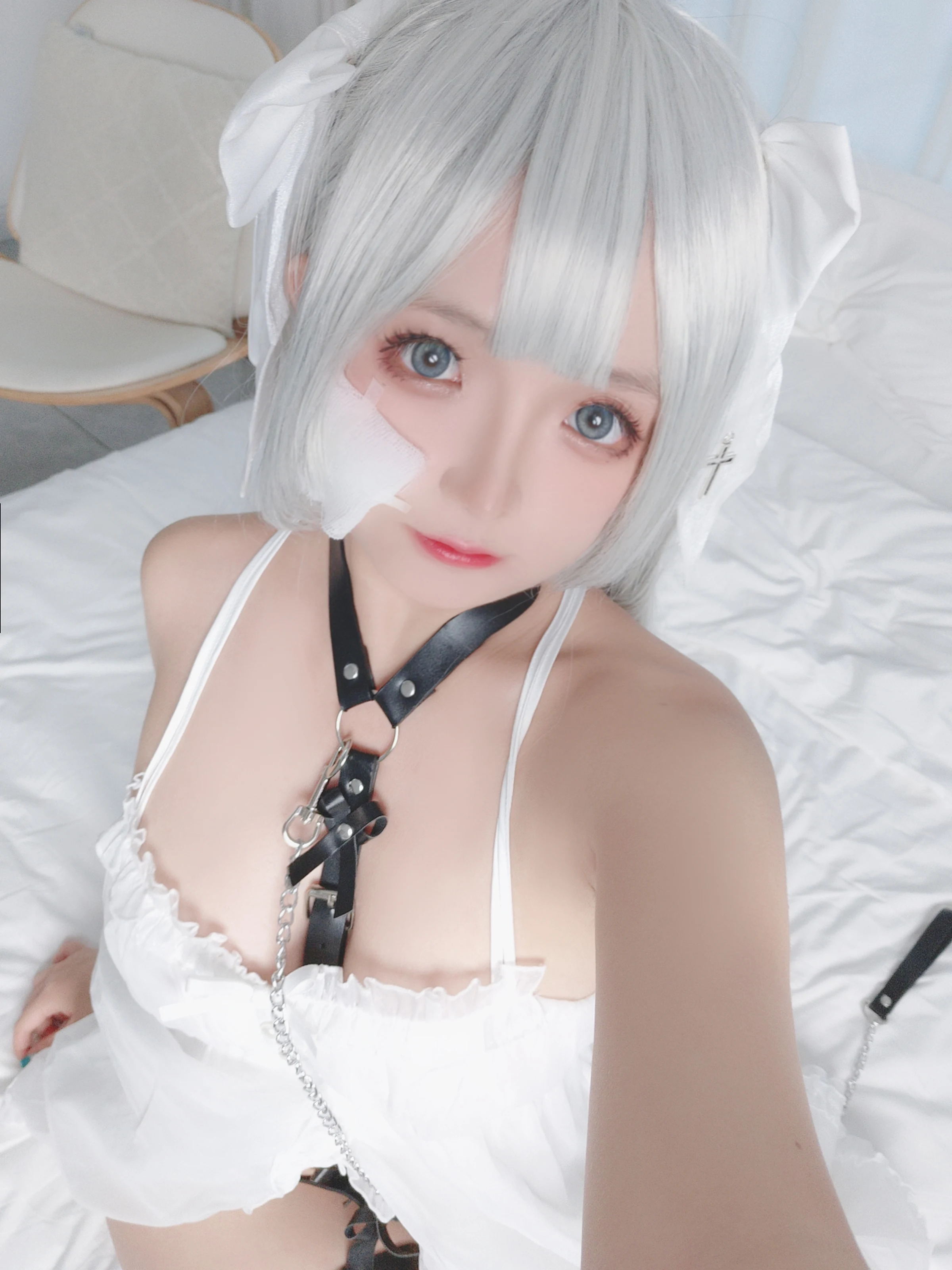 日奈娇 – 初音酱自拍 [60P]