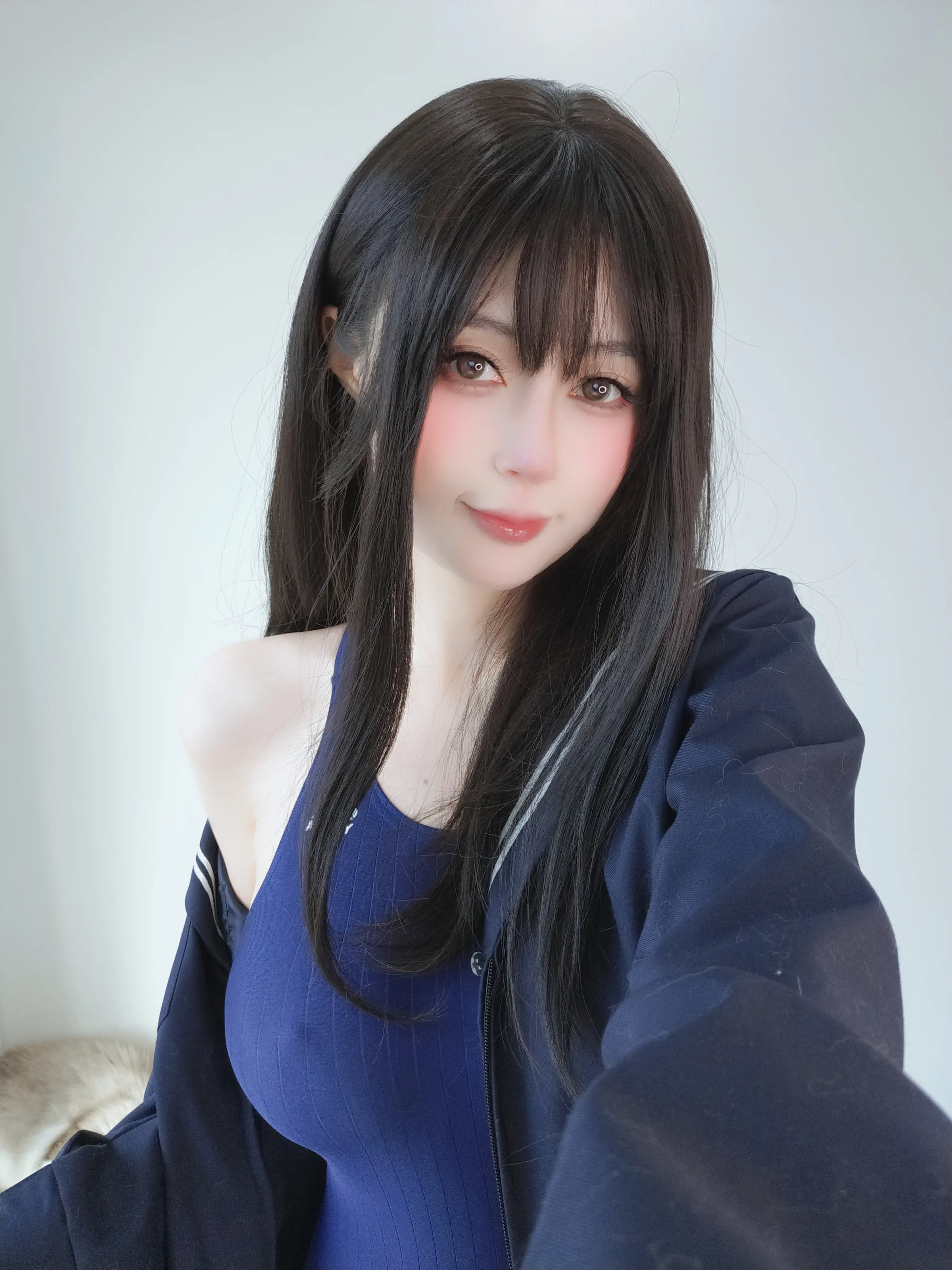 白银81 – 自摄Vol.99 黑丝死库水 [145P]