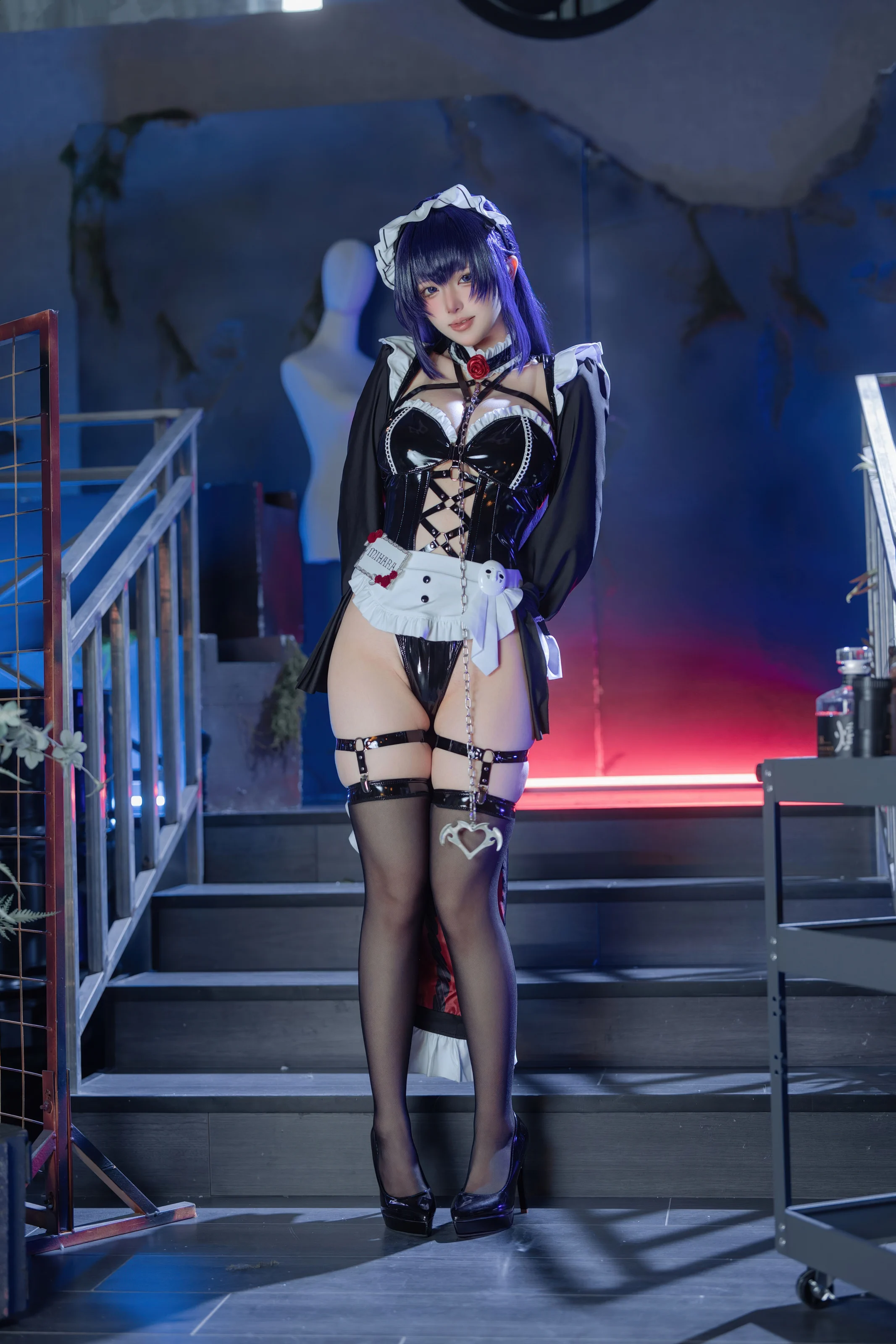 屿鱼 – Nikke胜利女神 米哈拉·咖啡女仆 [80P]