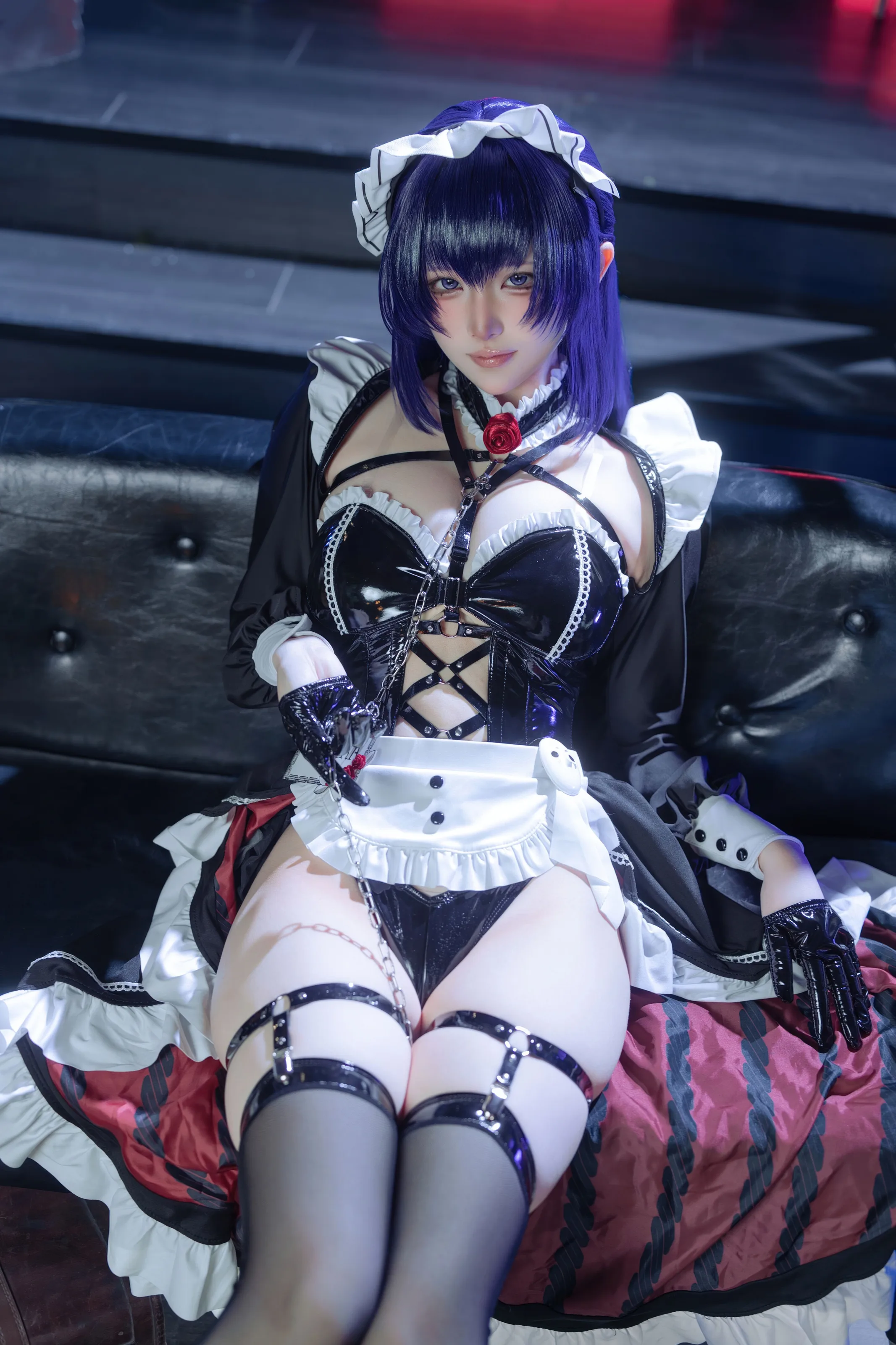 屿鱼 – Nikke胜利女神 米哈拉·咖啡女仆 [80P]