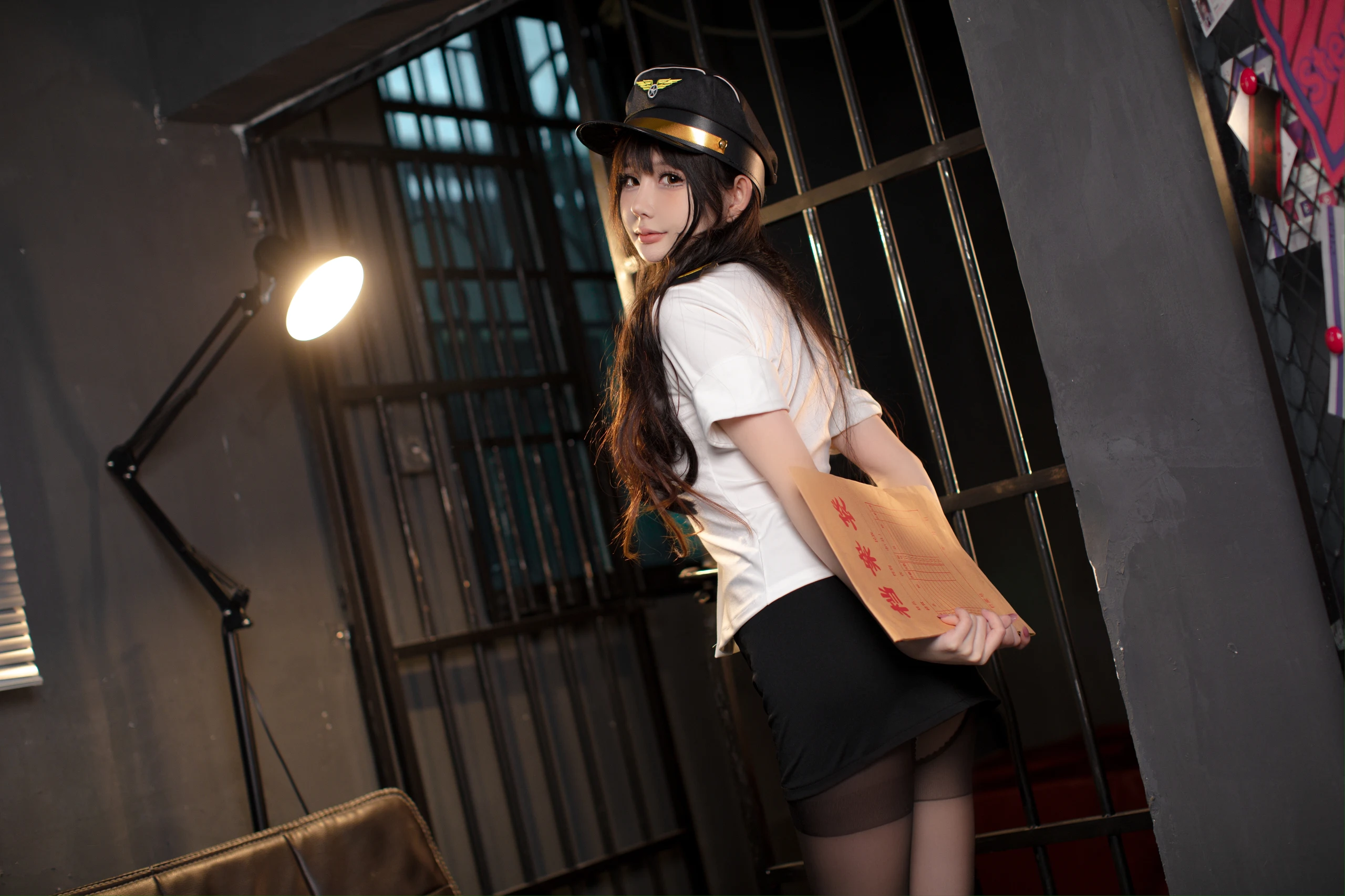您的蛋蛋 – 俘获制服 [81P]