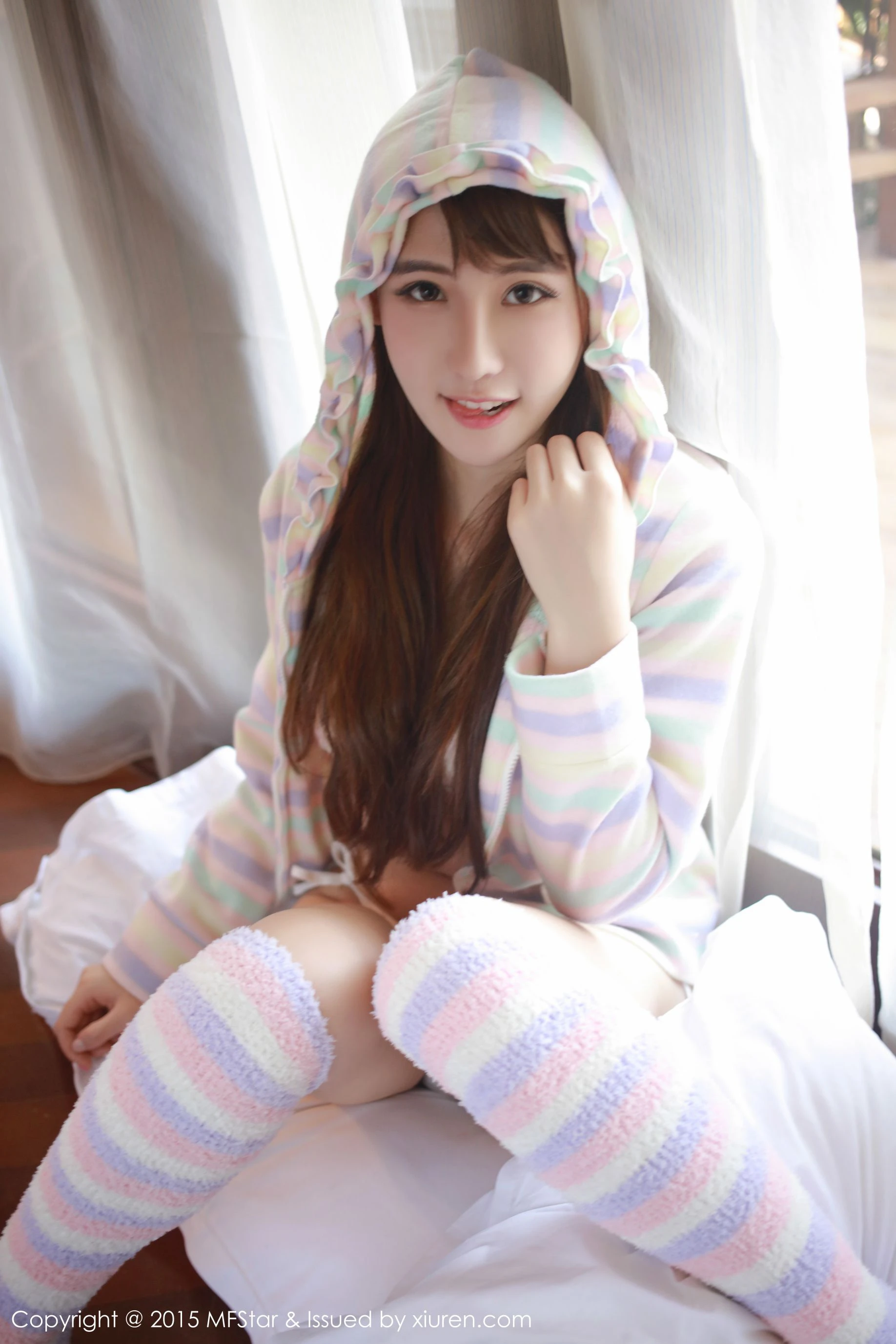 熊吖BOBO《龙目岛旅拍》3套性感内衣 模范学院 Vol.027