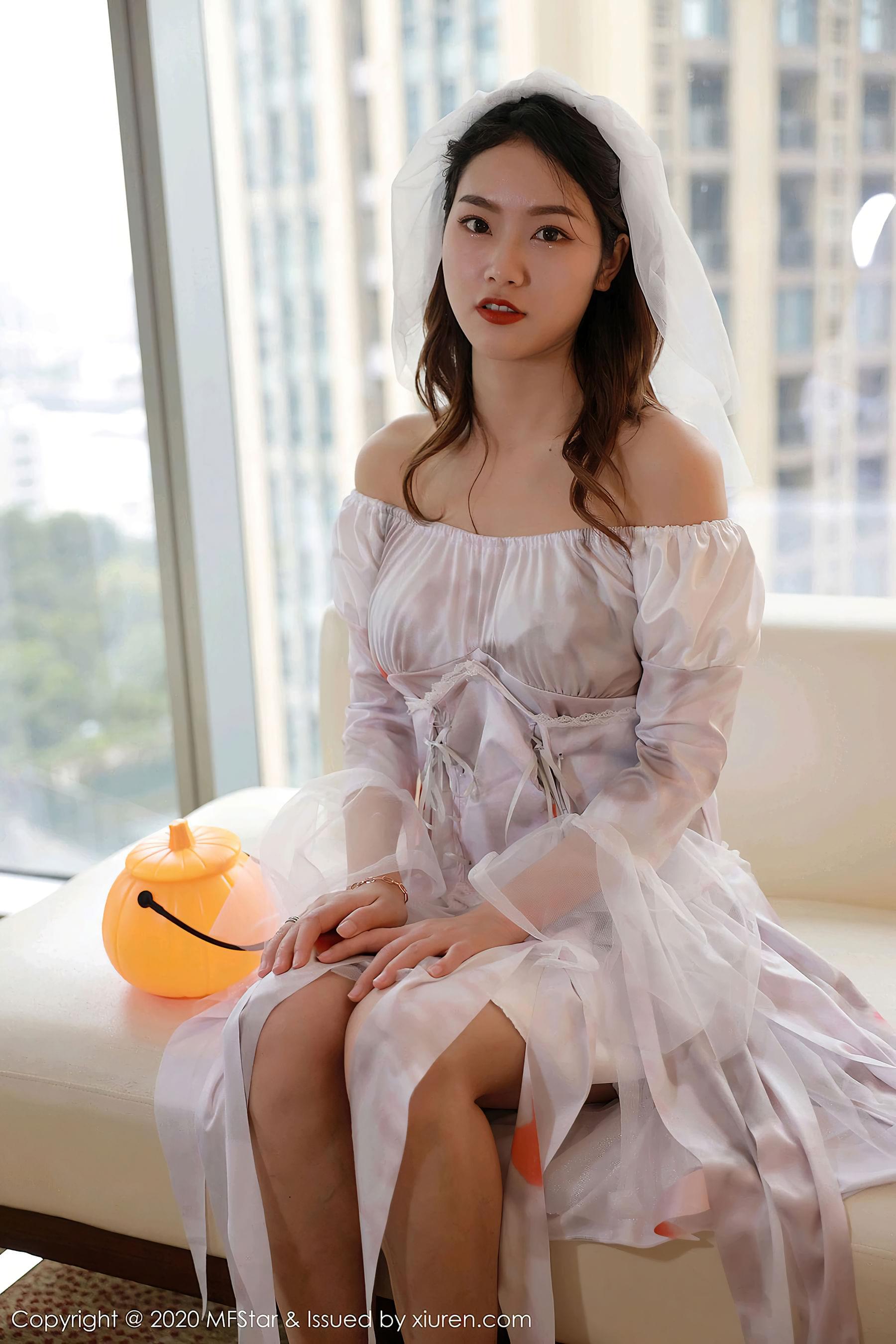 模范学院 Vol.408 方子萱