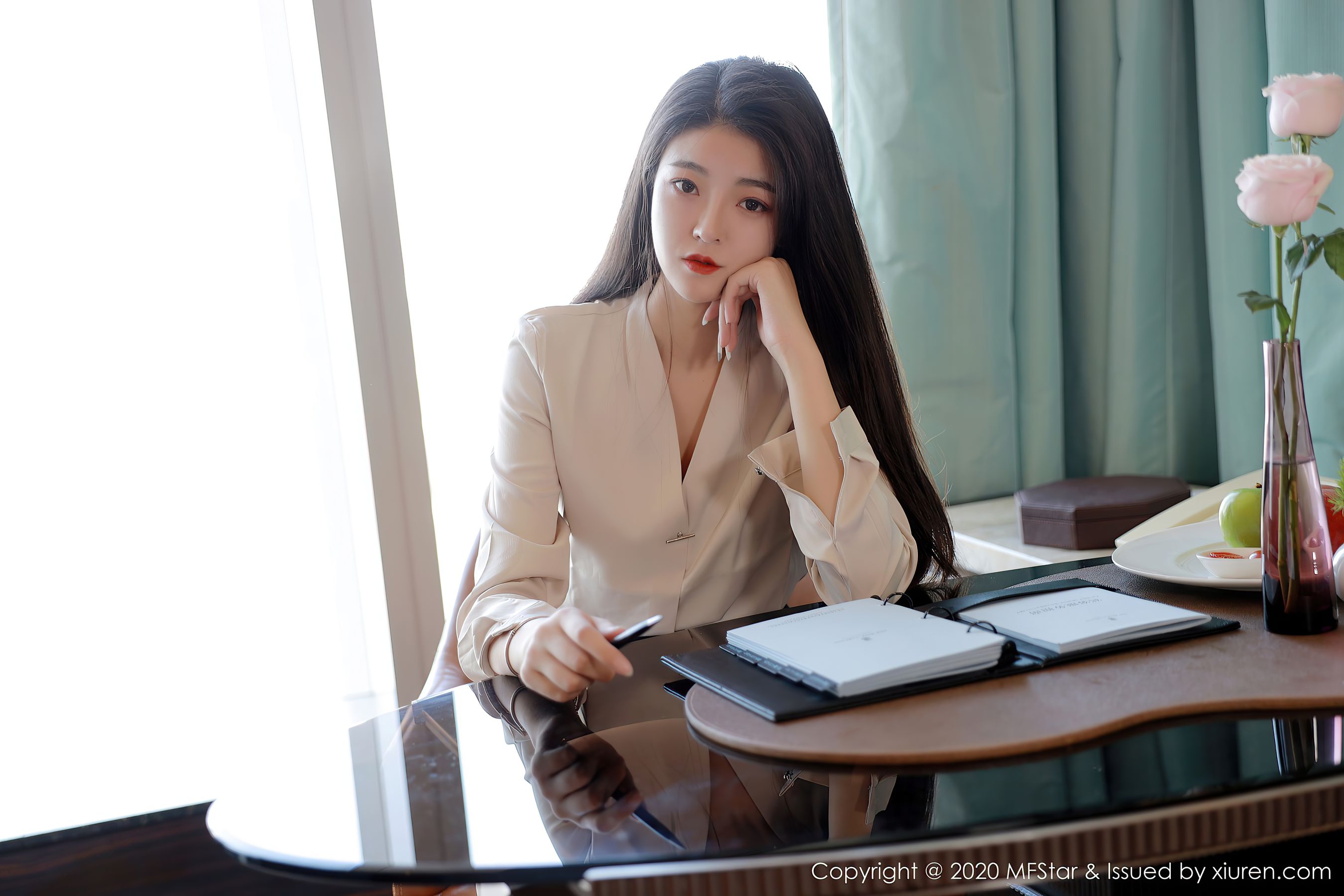 模范学院 Vol.418 Laura苏雨彤