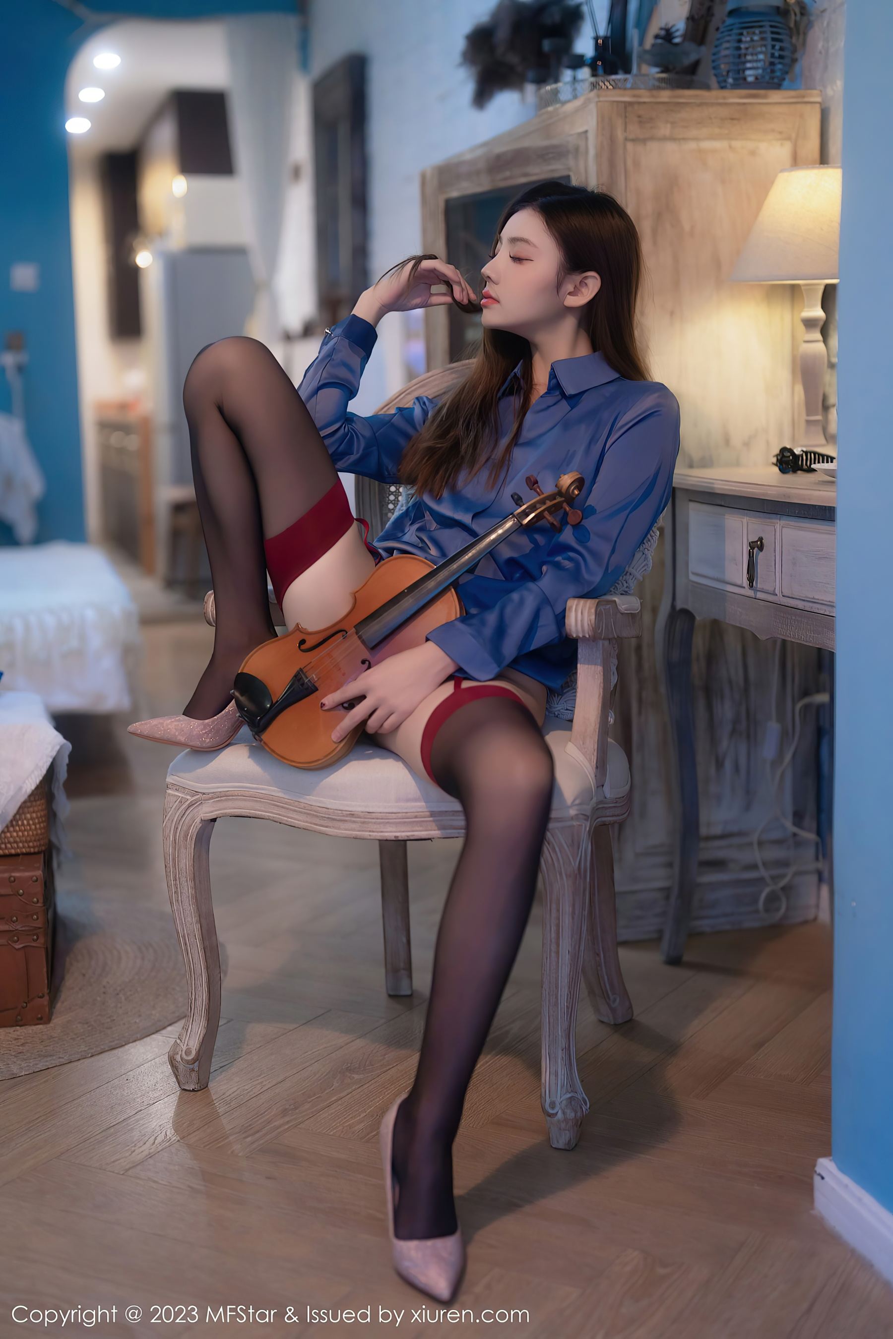 模范学院 VOL.610 加朵babe 短裙美腿