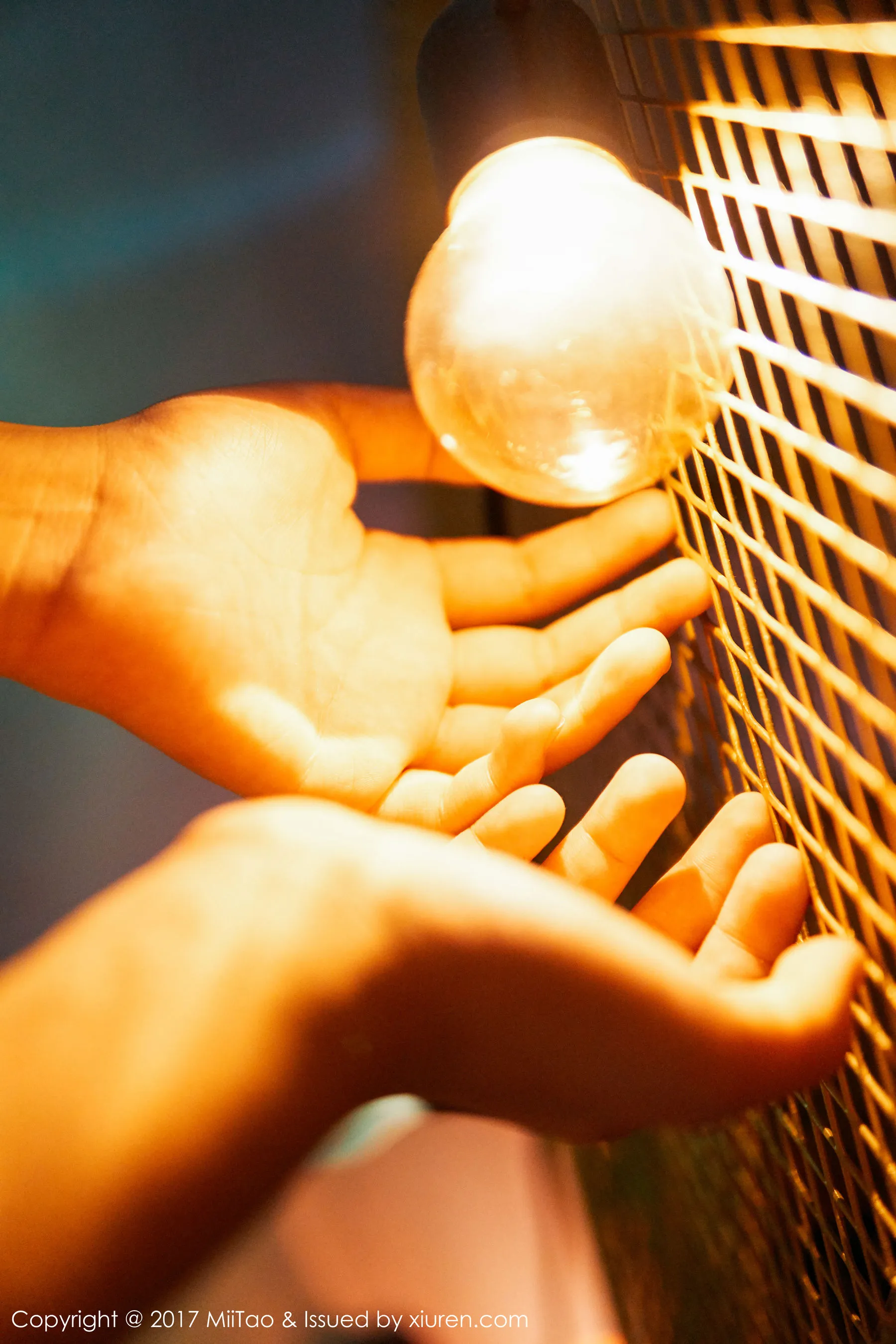 瑞欣《灯光下的人体摄影》 蜜桃社 VOL.086