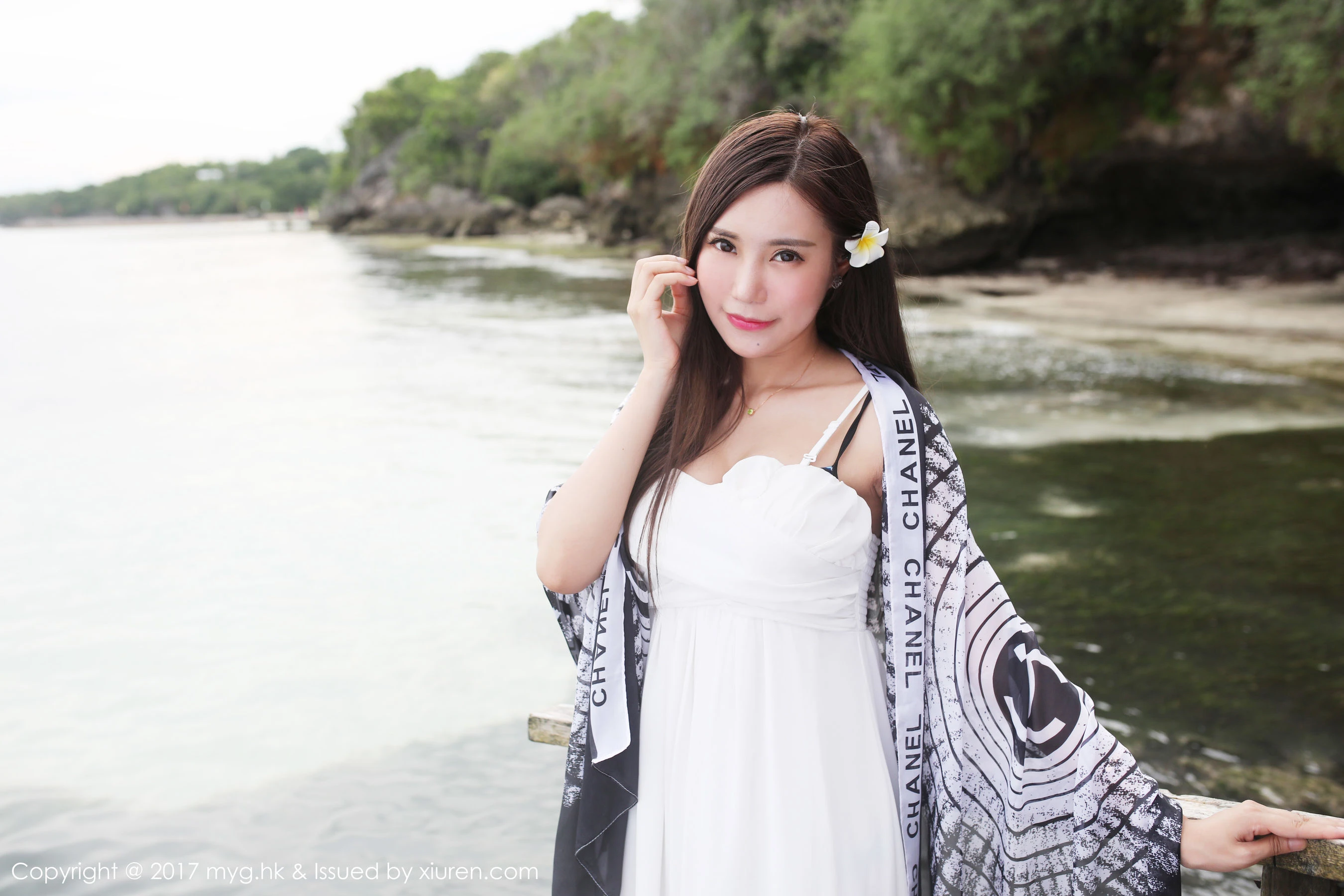 绮里ula《多套服装的合集》 美媛馆 Vol.266