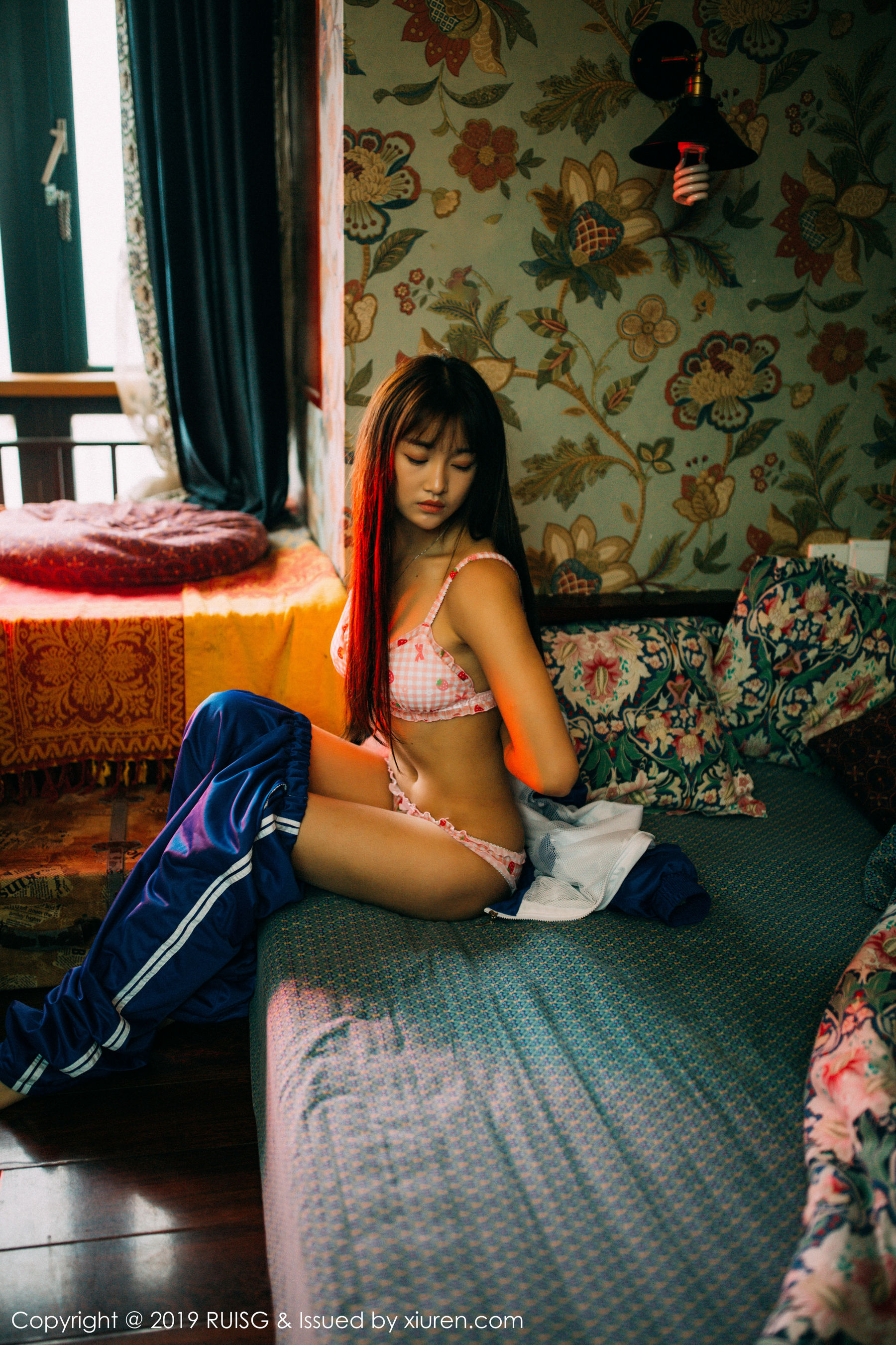 瑞丝馆RUISG Vol.069 圆圆Daphne [50P]