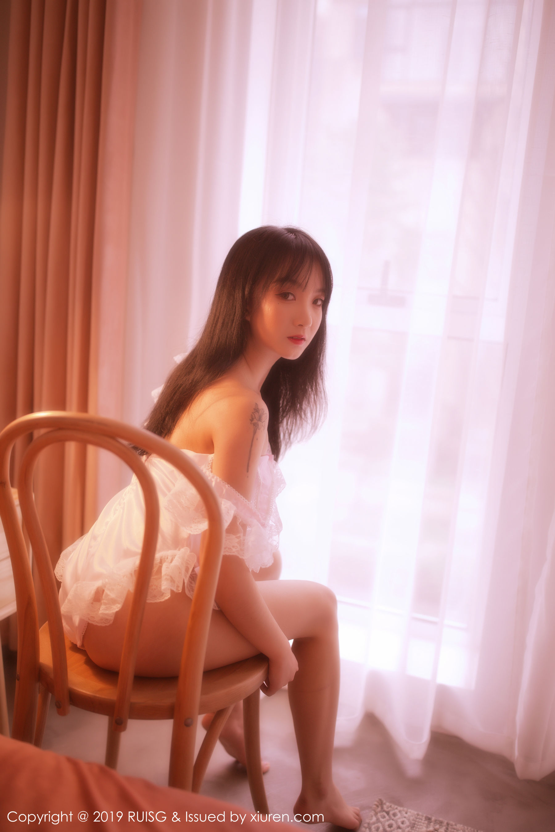 瑞丝馆RUISG Vol.085 小葡萄miki [43P]