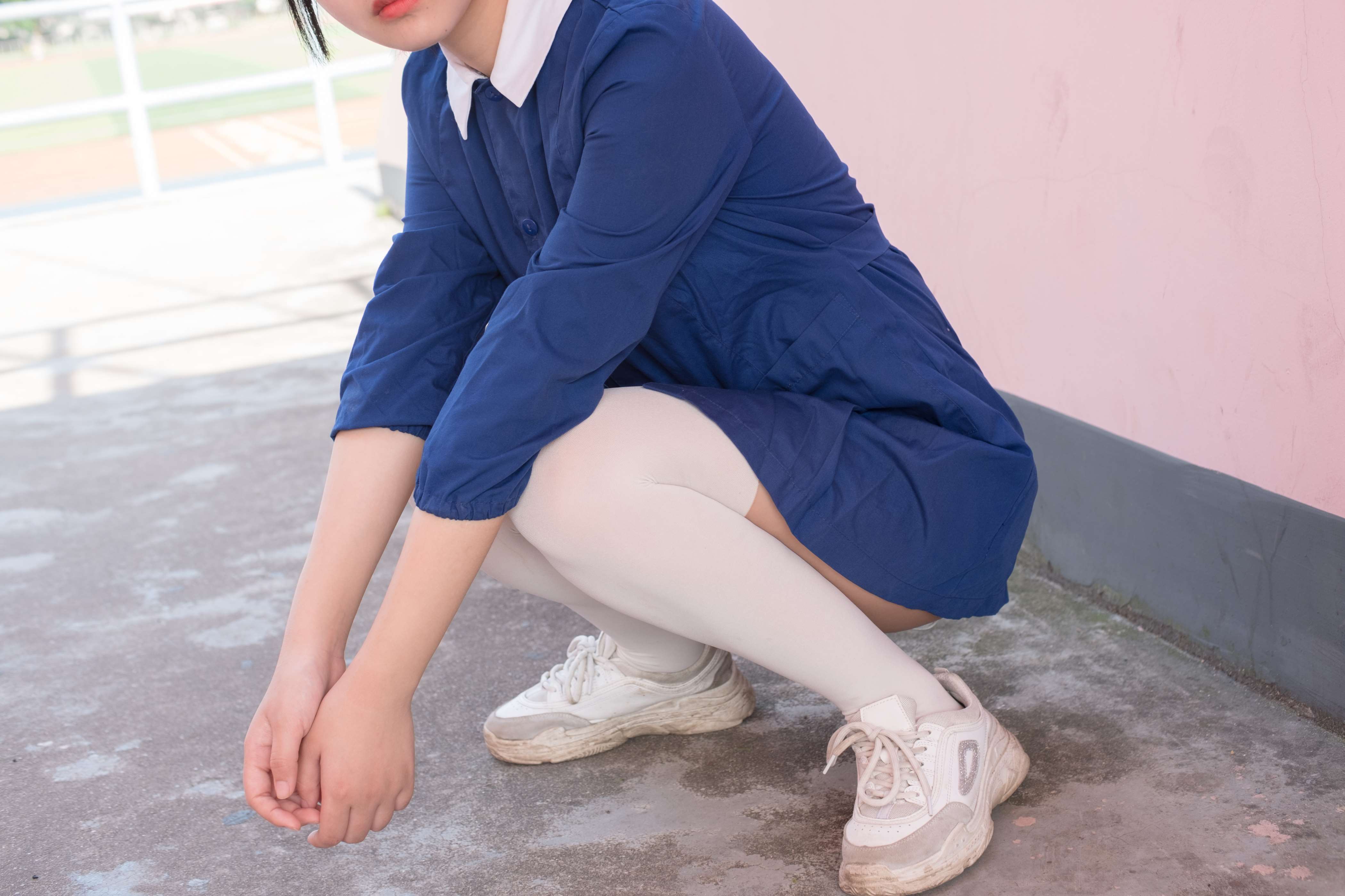 BETA-018 JK白丝外拍 [57P-608MB]