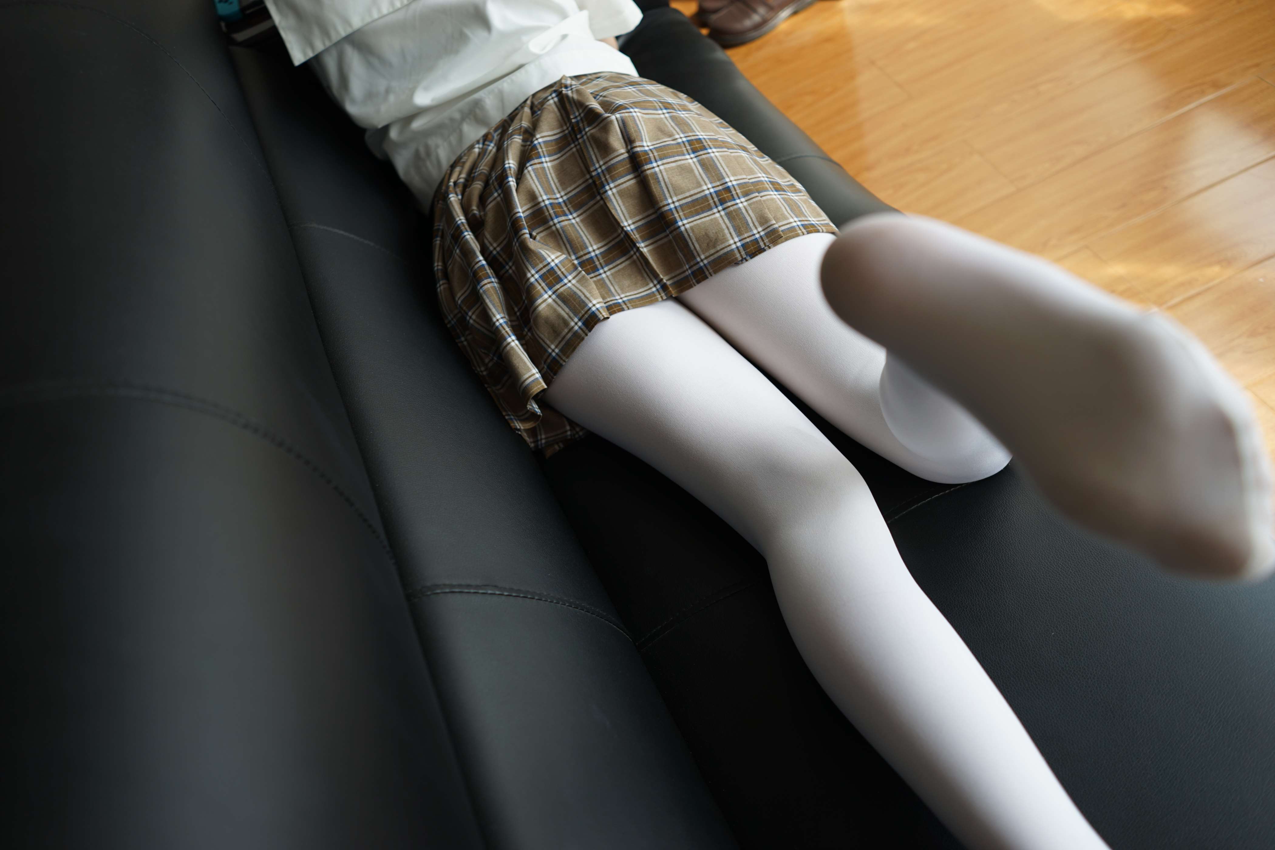 BETA-021 白丝格子裙 [212P-0.98GB]