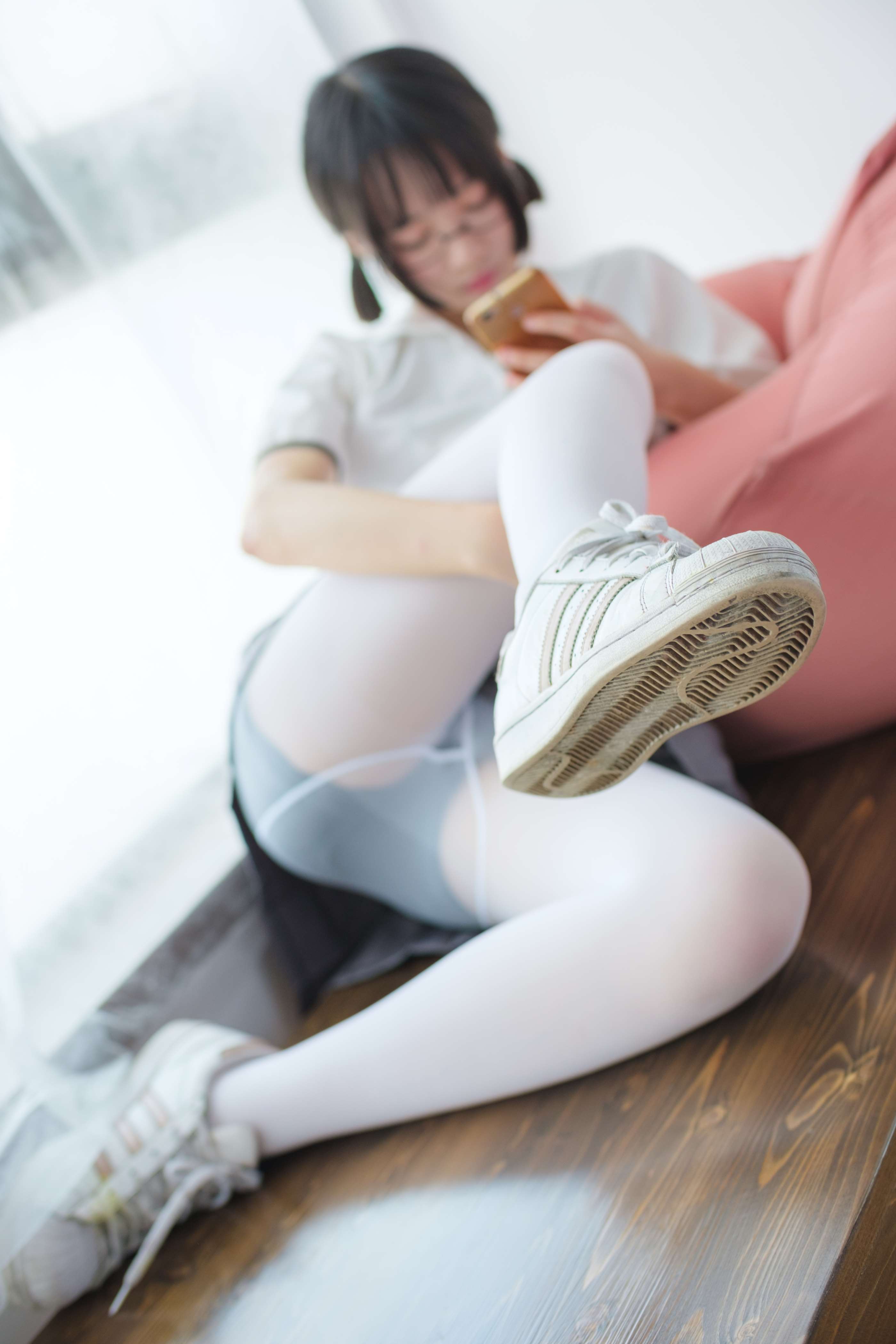 BETA-026 红色校服肉丝美足少女 [78P-737MB] 插图4