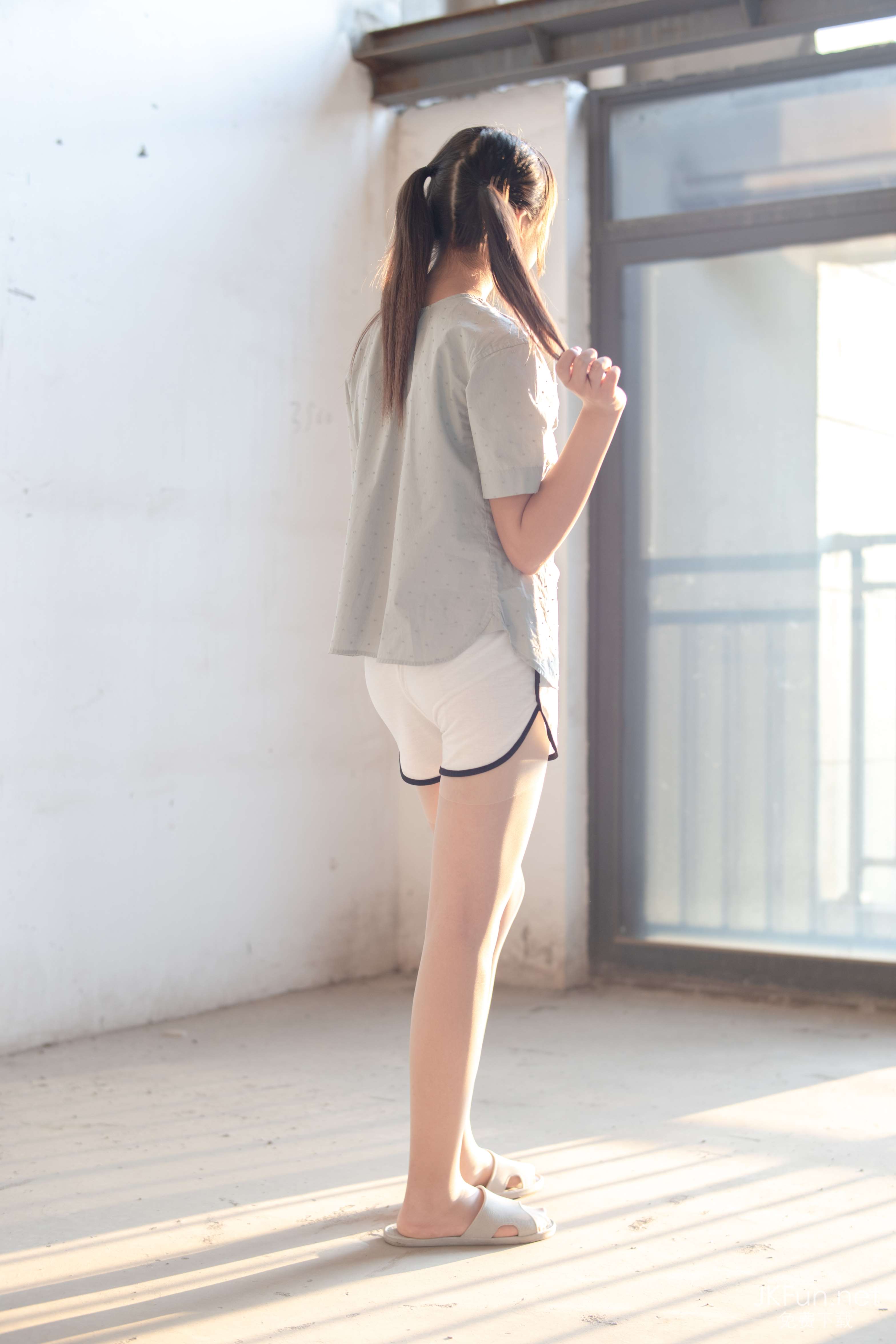 BETA-040 肉丝15D [32P-424MB]