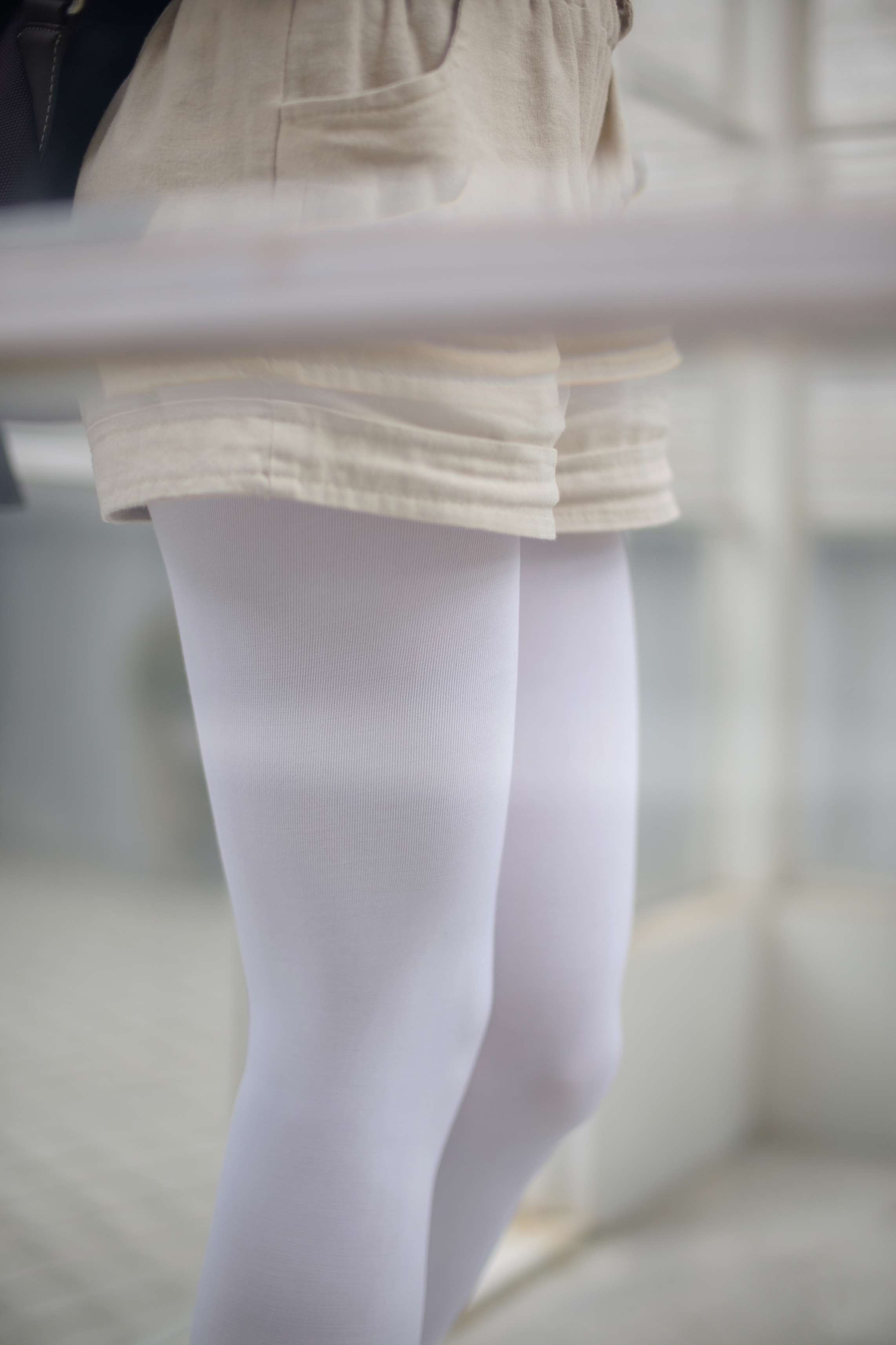 FREE-001 白丝长腿凉鞋室内[59P-294MB]