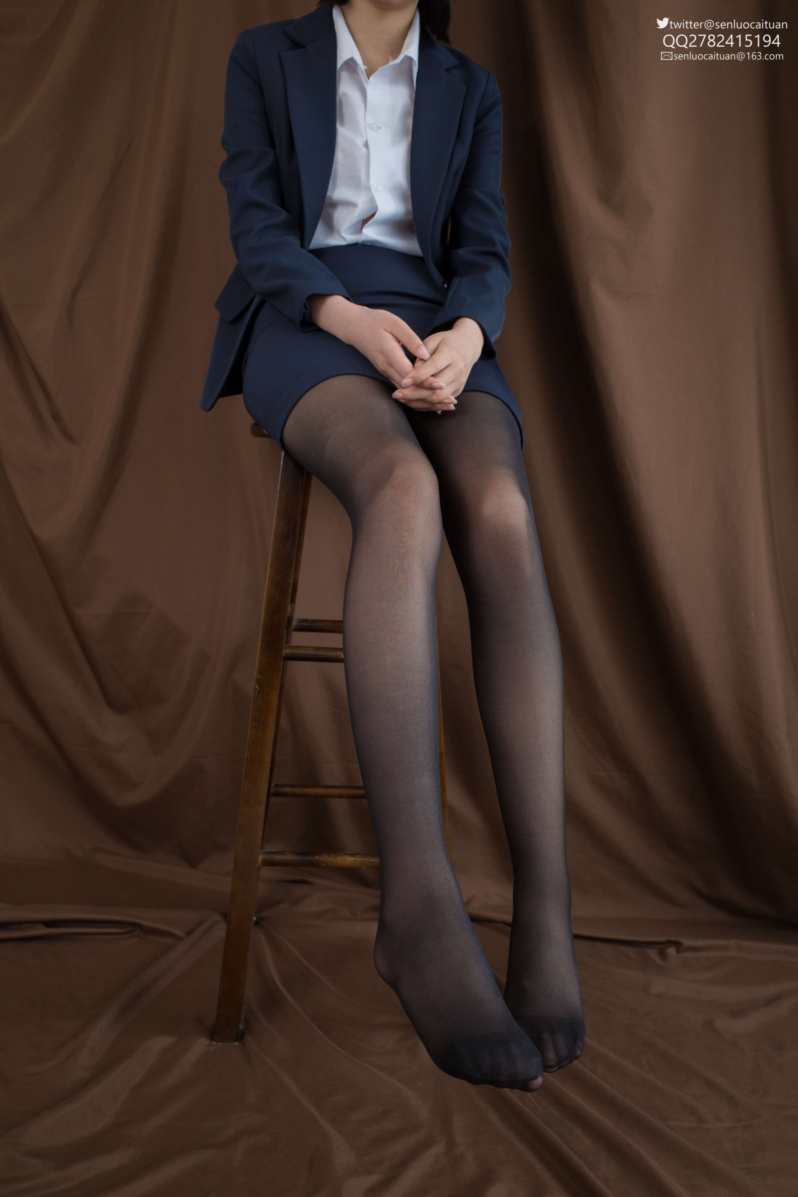 GG-004 匿名 ASMR 黑丝制服OL [115P1V-2.26GB]