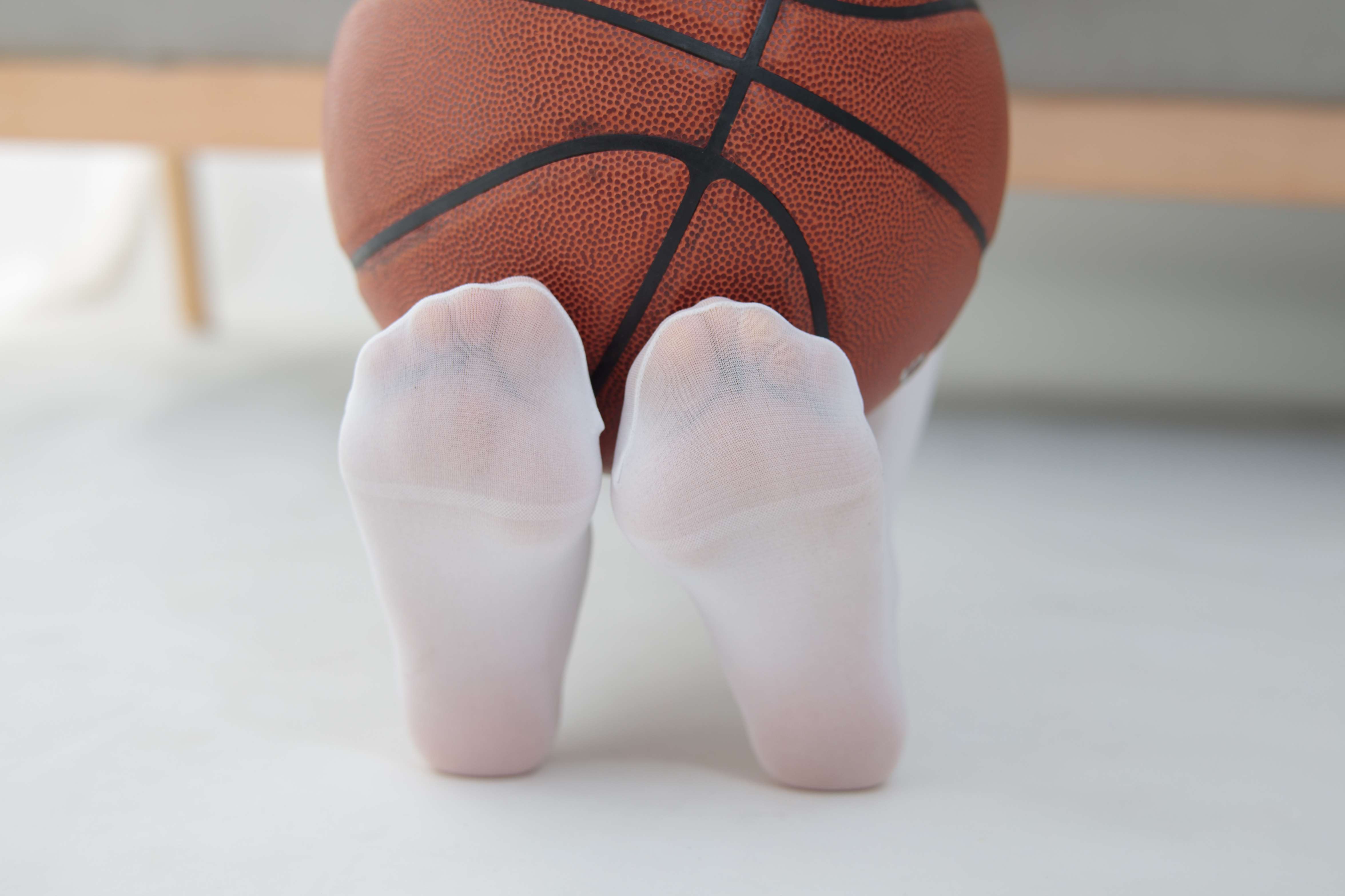 JKFUN-044 卉子 80D白丝与篮球无关 R16 [60P+1V／2.75GB]