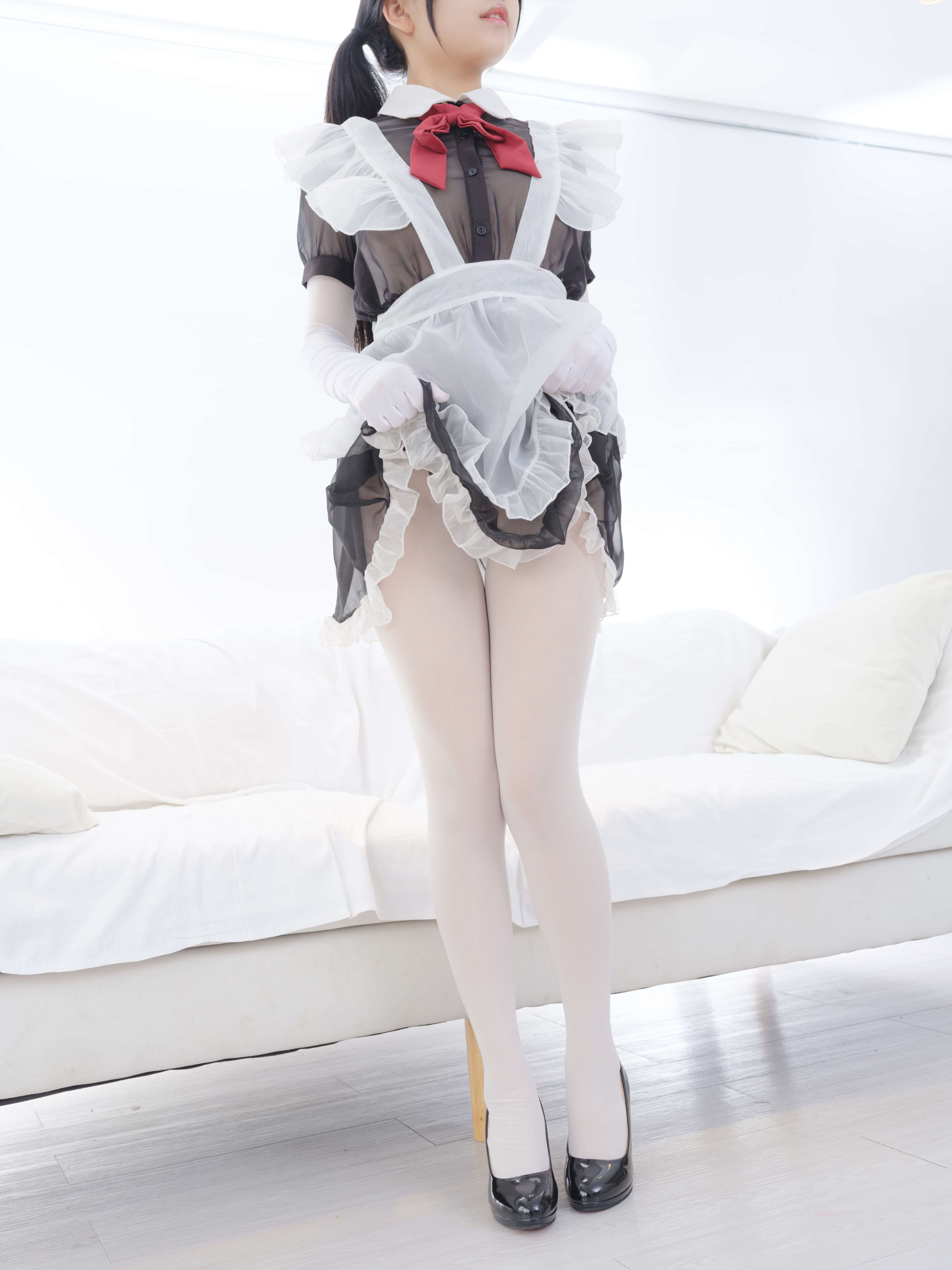 晴涩-12E4K 02[99P+1V／7GB]