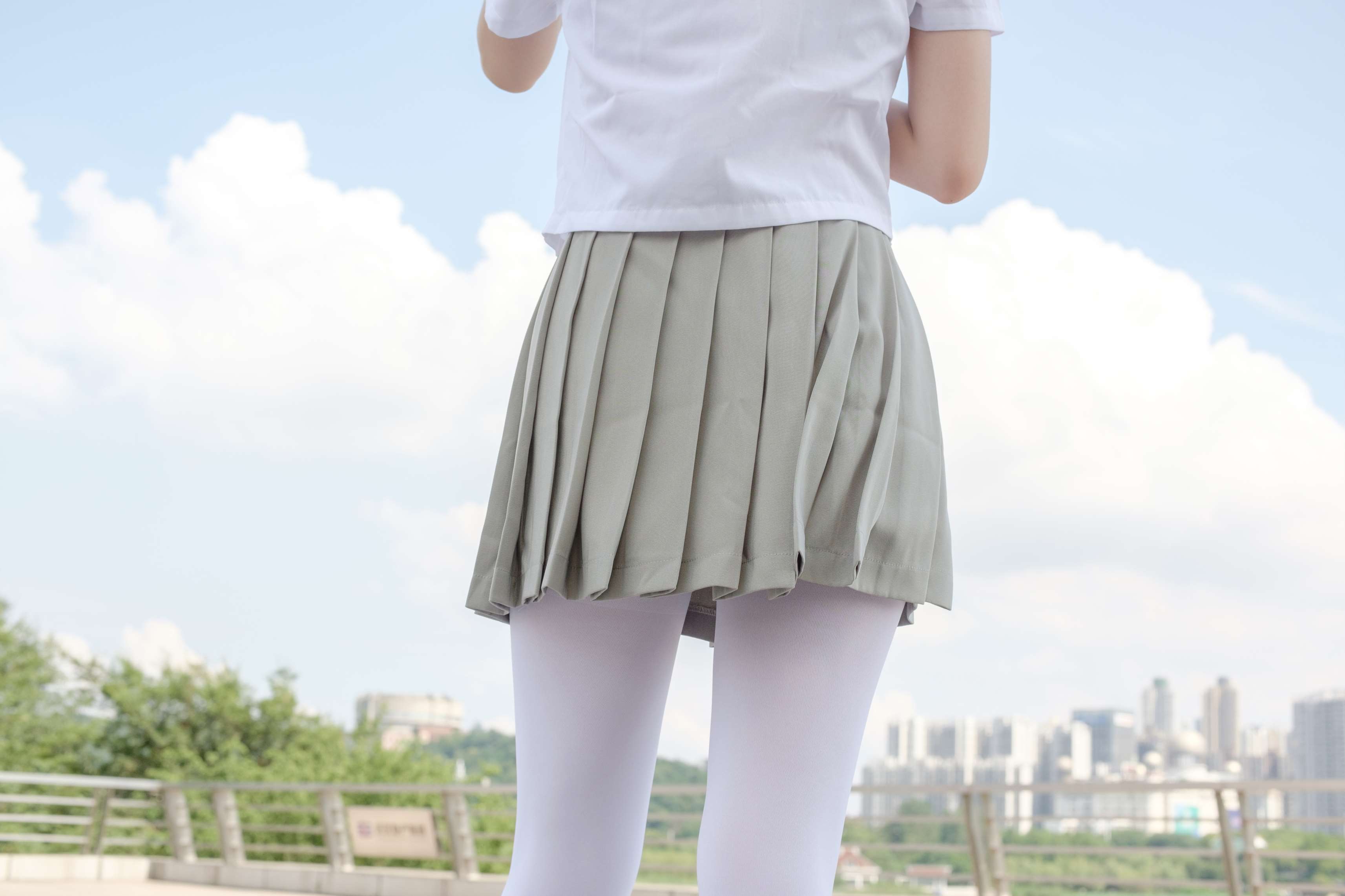 R15-026 JK白丝户外 [79P-426MB]