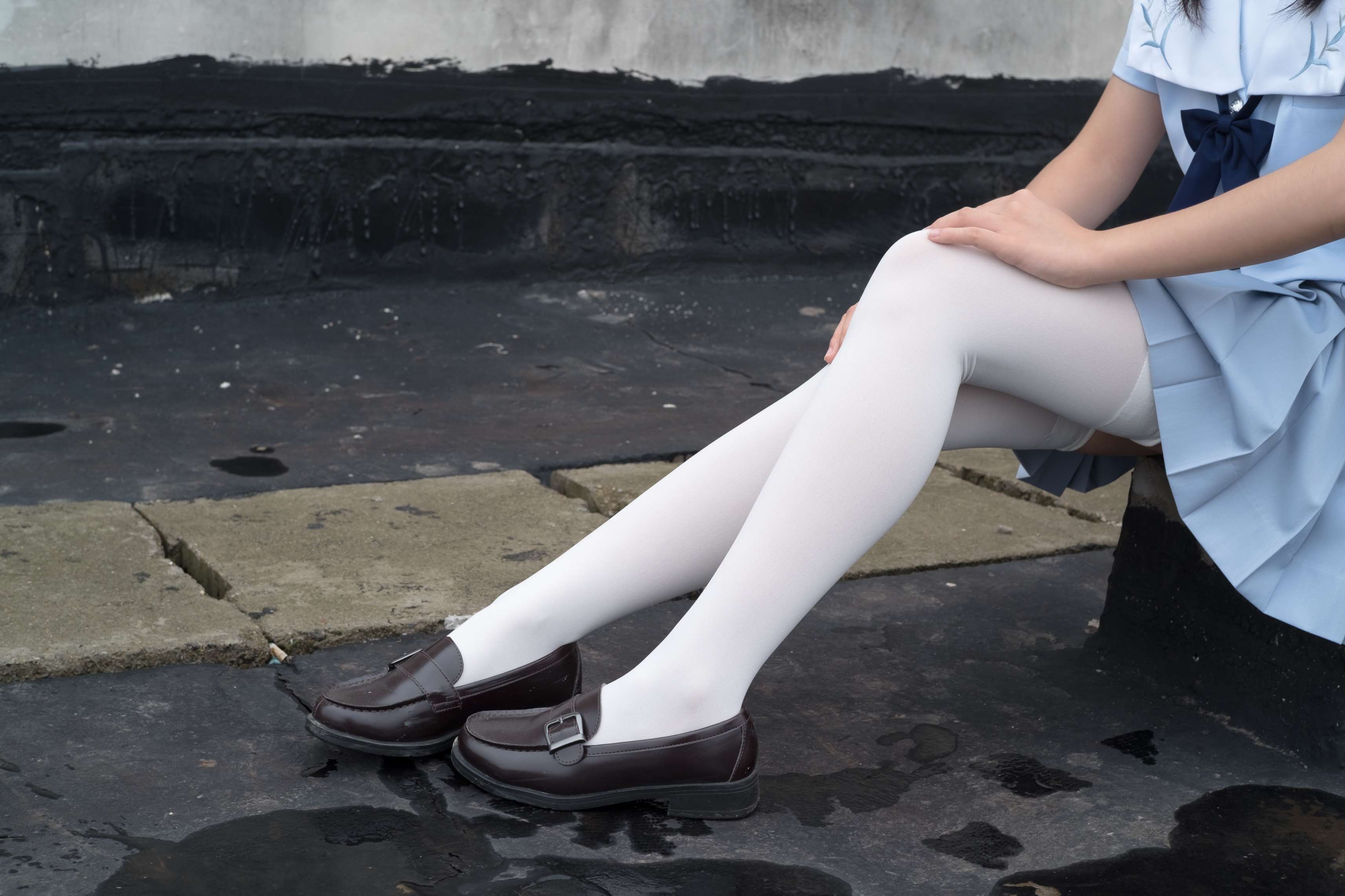 R15-036 白丝高考学妹 [84P-467MB]