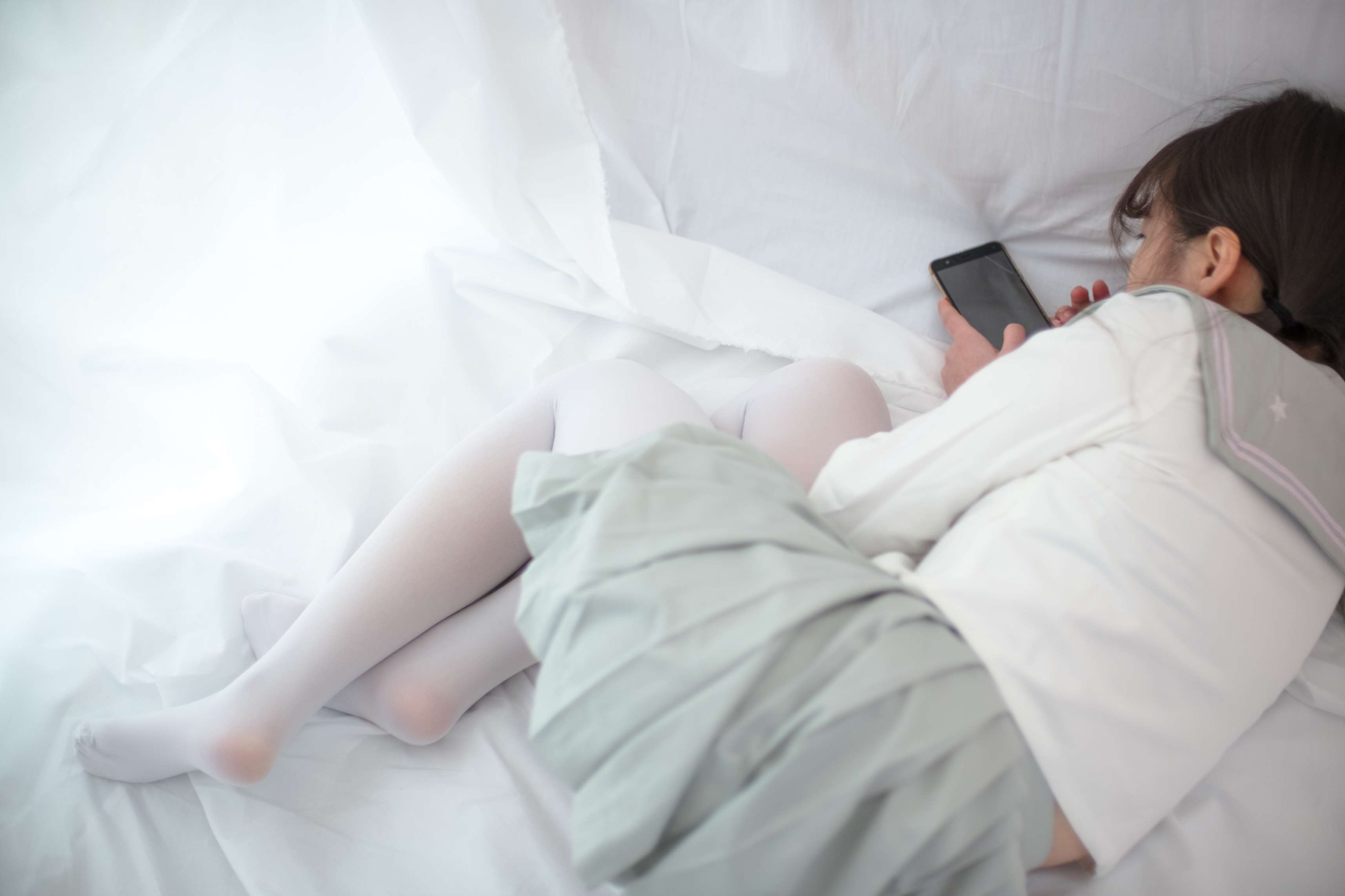 R15-046 薄丝美足 [110P-466MB]