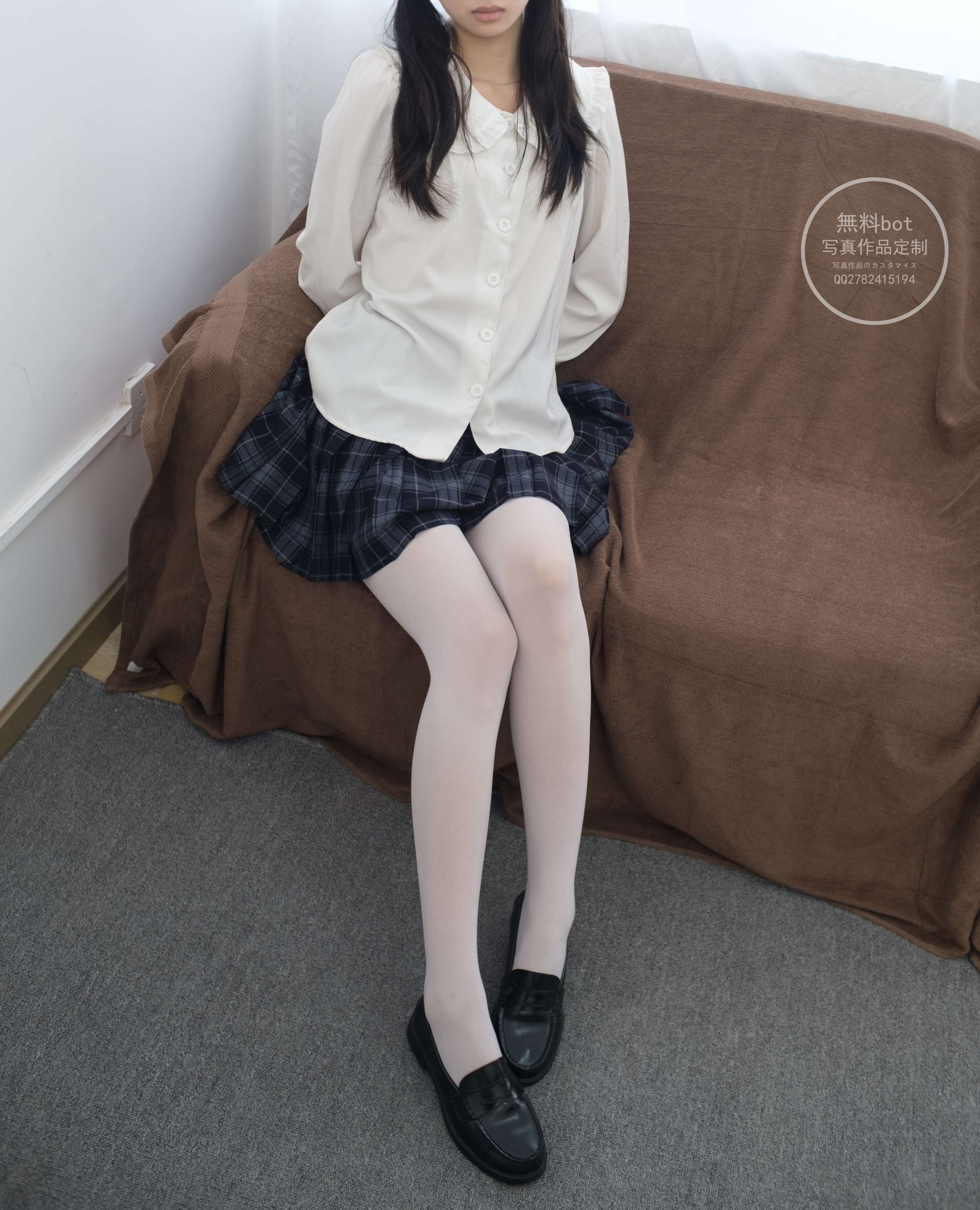 有料 NO.018 吸吸 白丝少女的百褶裙 [71P／802MB]