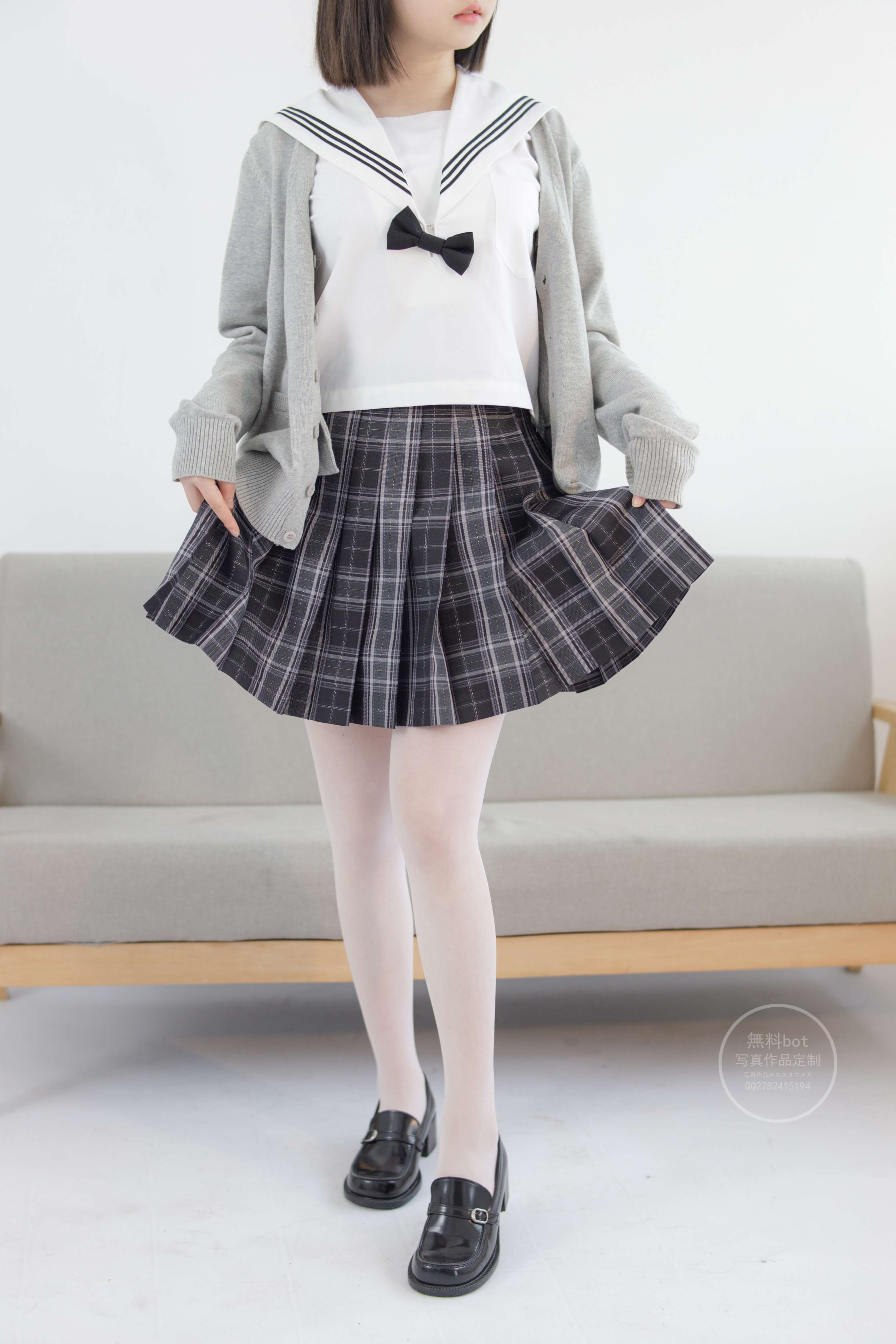 有料 NO.028 匿名 美少女的白丝JK制服 [101P／1.17GB]