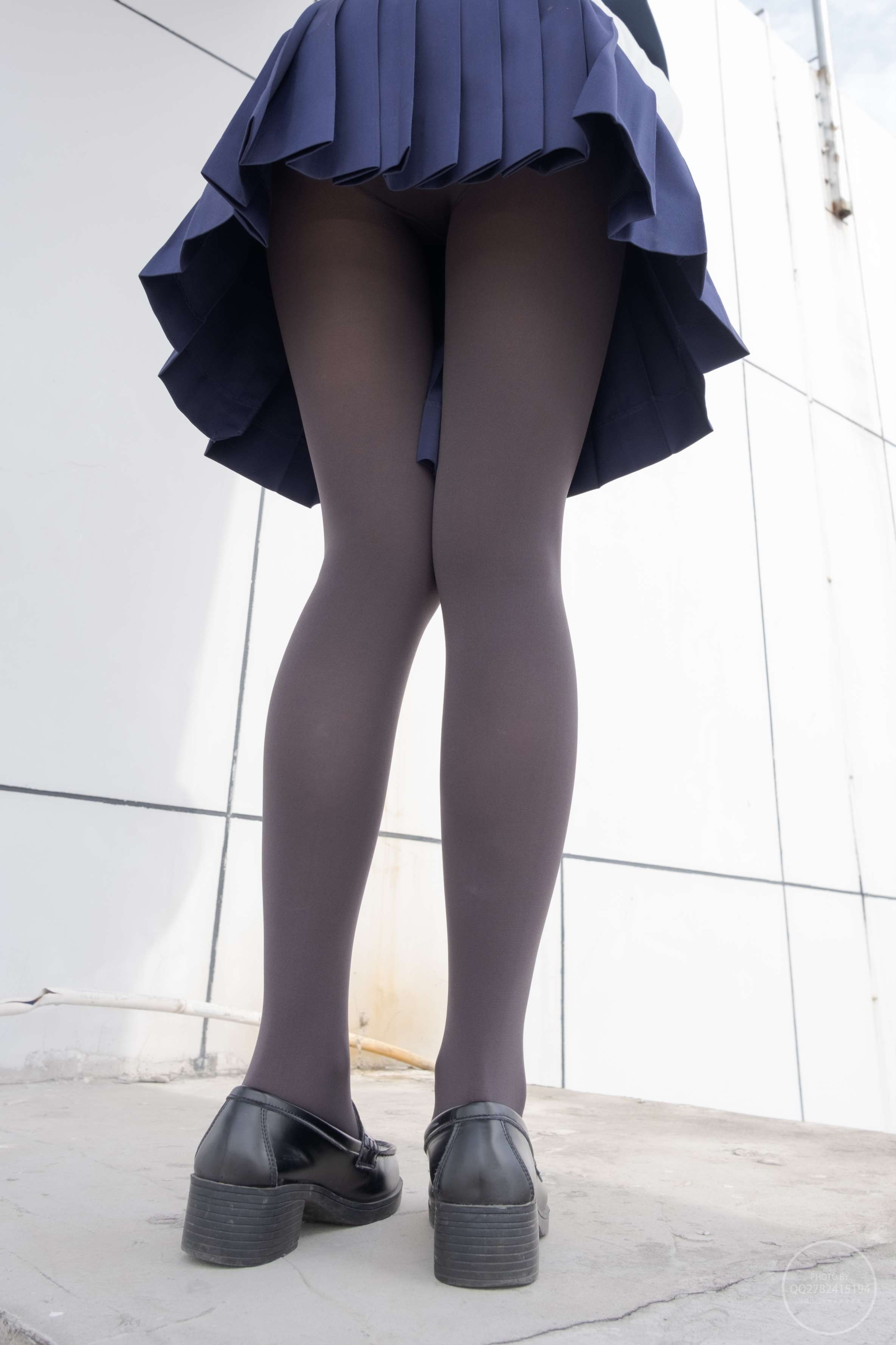 有料 NO.039 小香 天台上的JK灰丝美少女 [90P-794M]