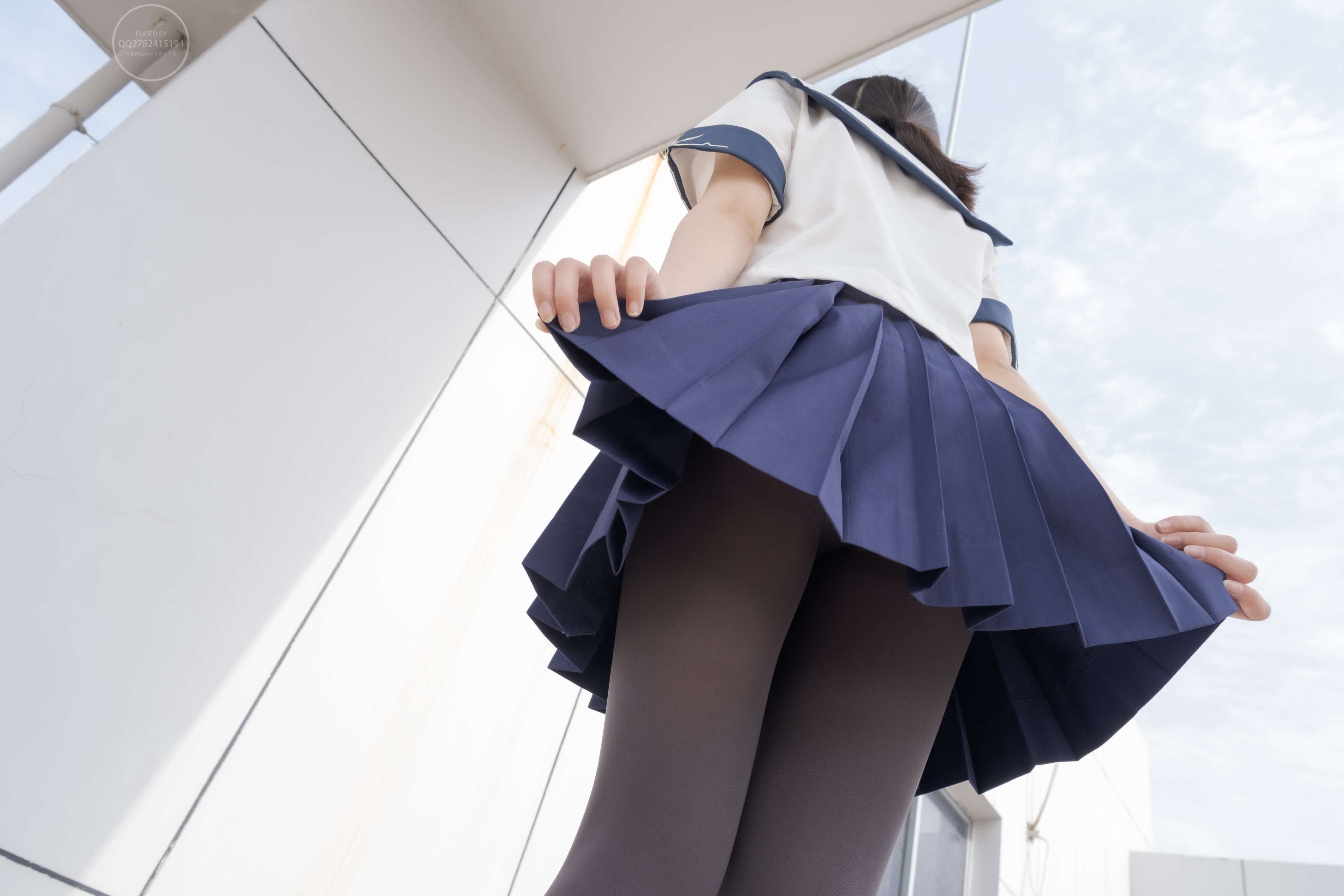 有料 NO.039 小香 天台上的JK灰丝美少女 [90P-794M]