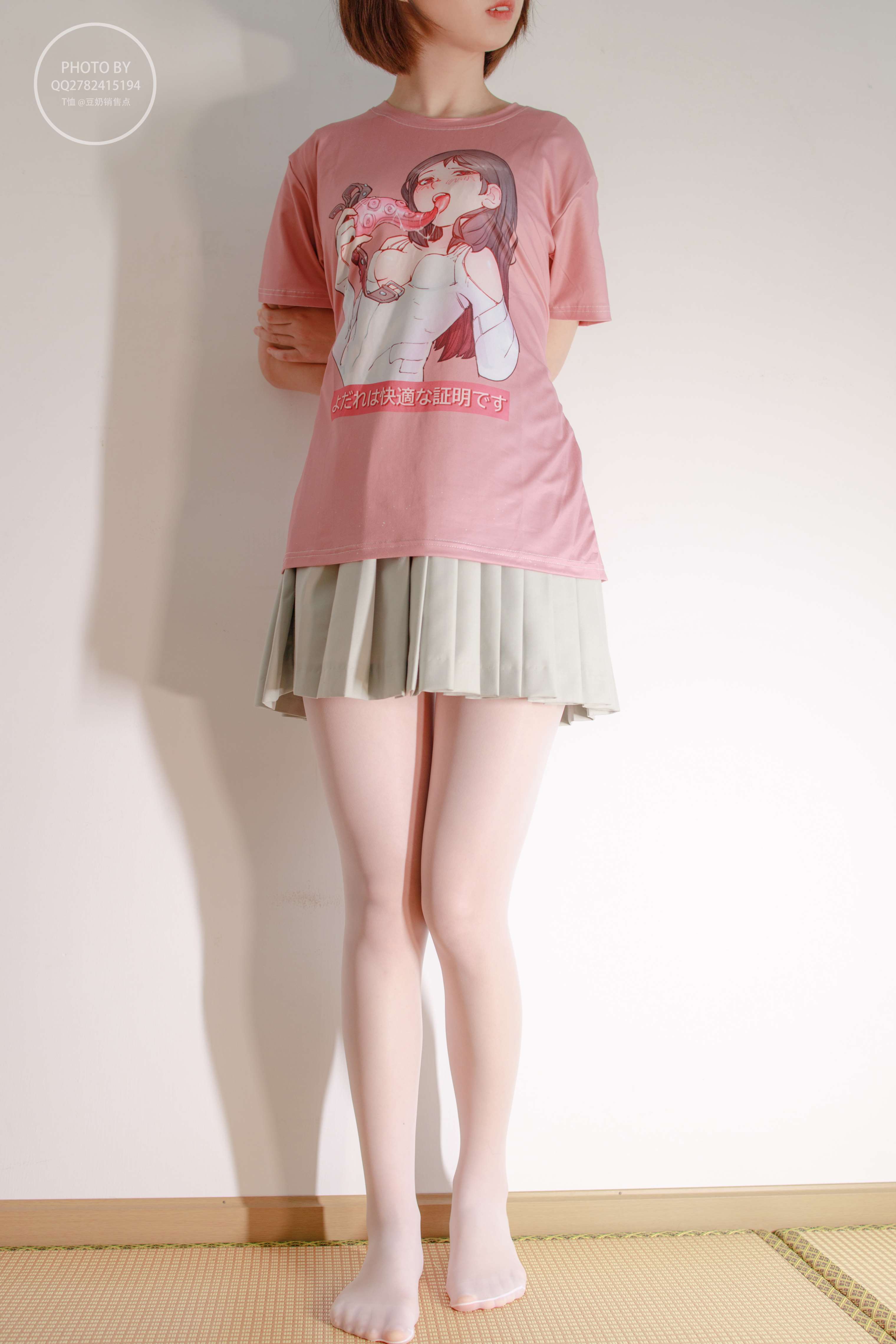 無料 NO.004 凉席上的白丝美少女[40P／604MB]