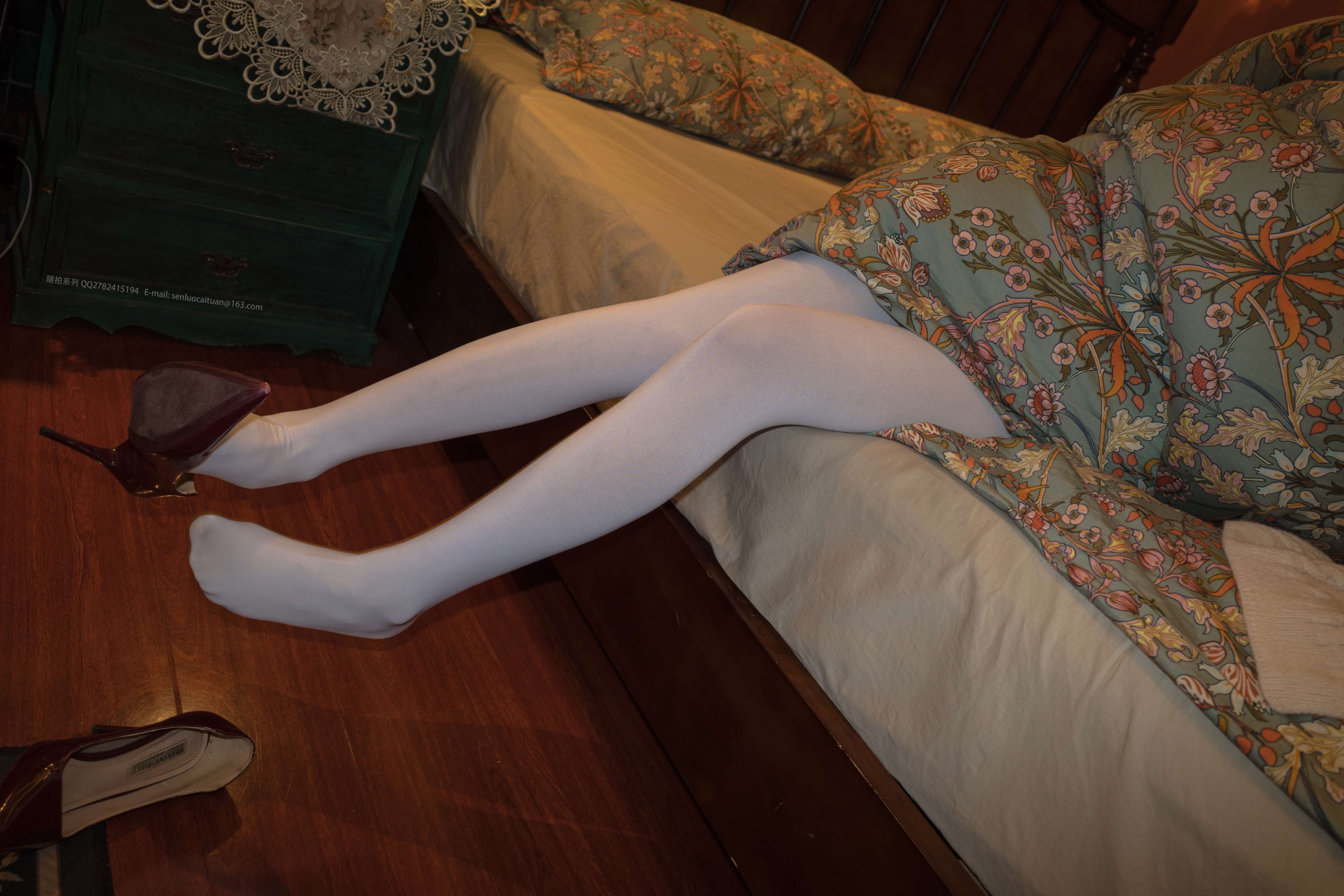 番外-001 小香 白丝80D [77P-1.00GB]