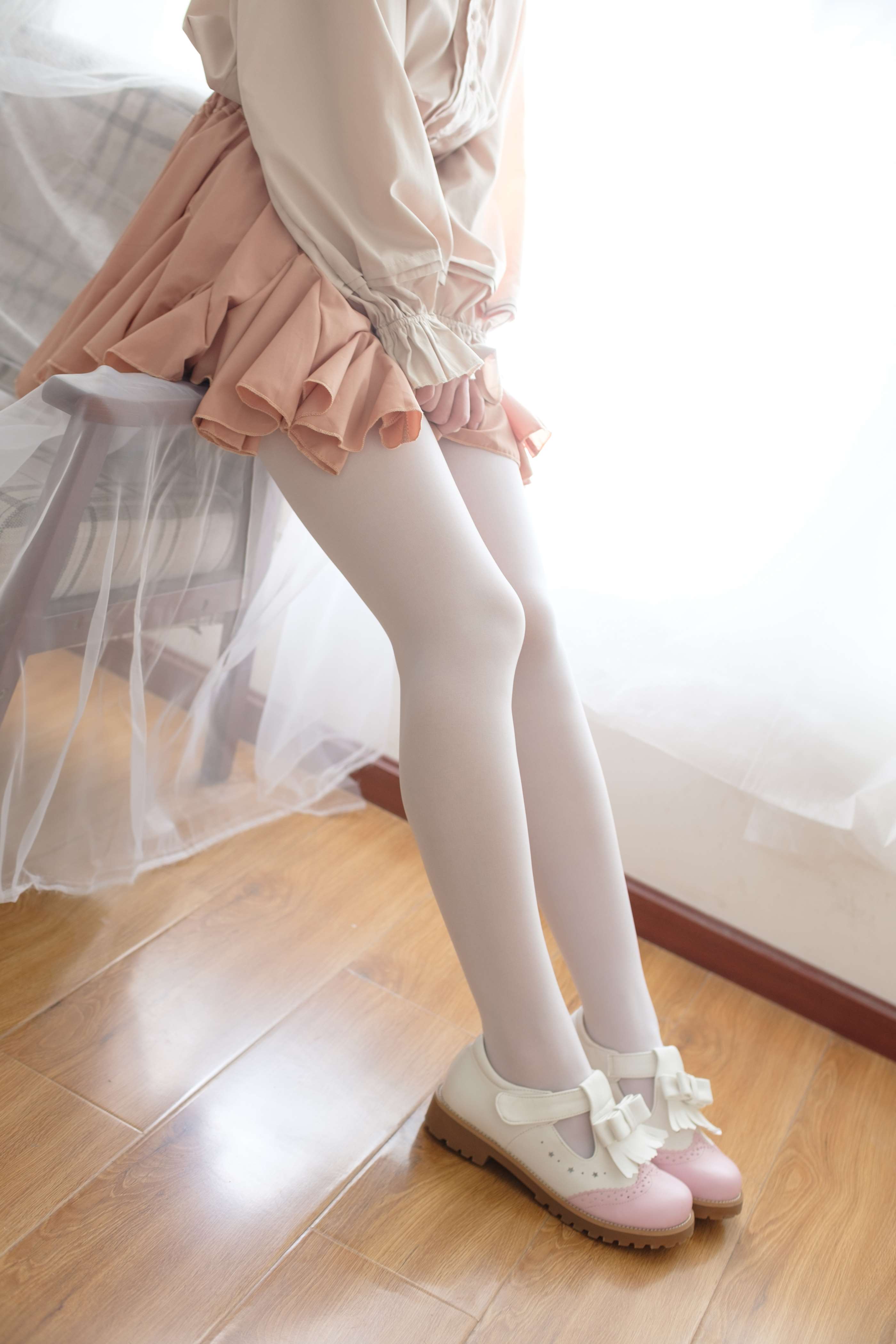 X-029 萝莉白丝 [95P1V-1.75GB]